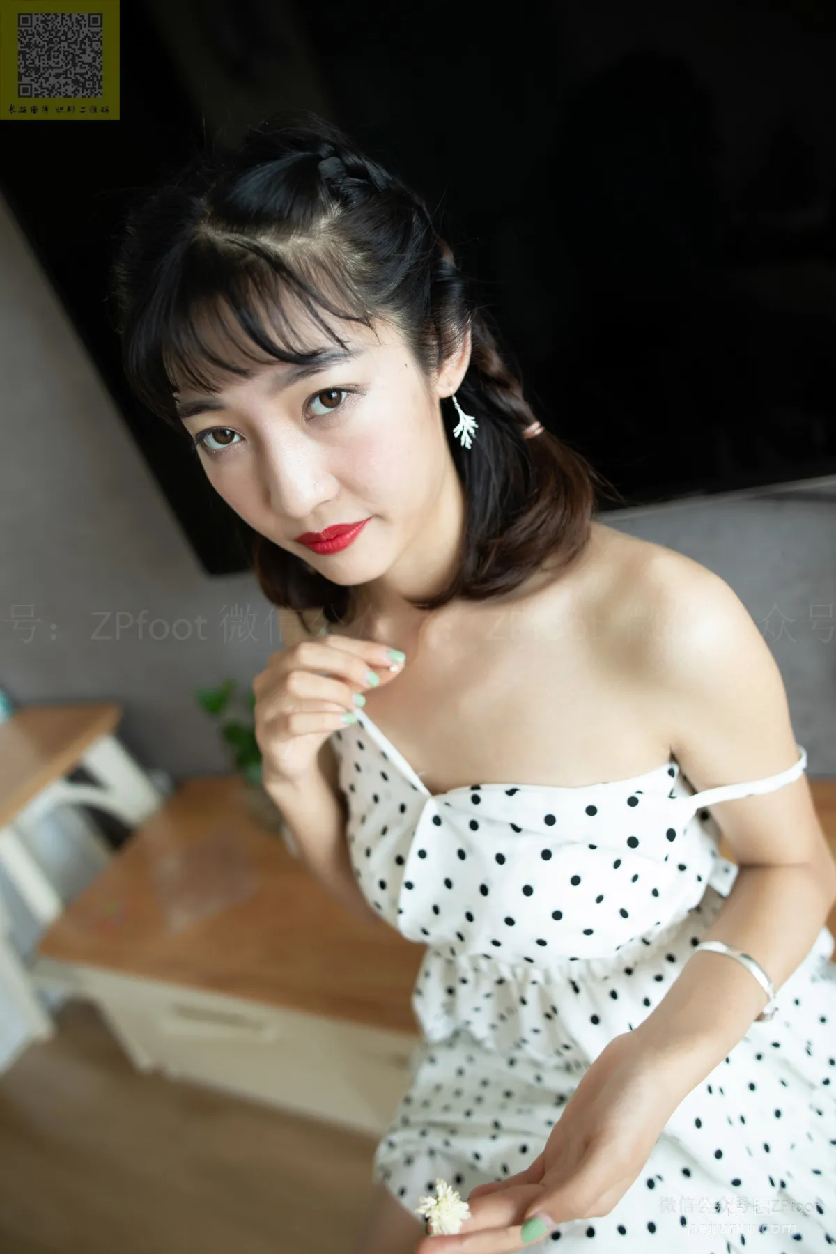 [山茶攝影LSS] NO.126 絲襪泡茶 寫真套圖 5