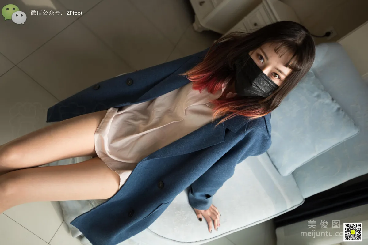 [山茶攝影LSS] NO.065 冬日裡的超薄絲 寫真套圖 10