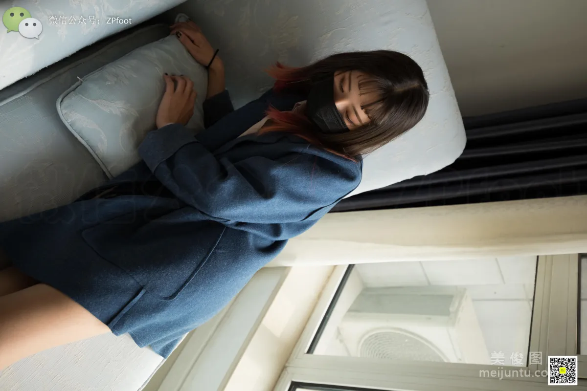 [山茶攝影LSS] NO.065 冬日裡的超薄絲 寫真套圖 96