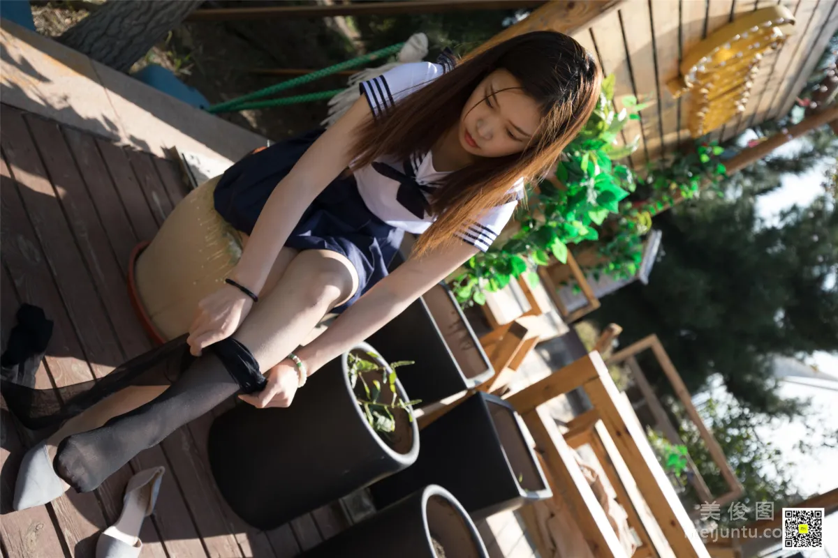 [山茶攝影LSS] NO.068 戶外脫絲的小妹 寫真套圖 23