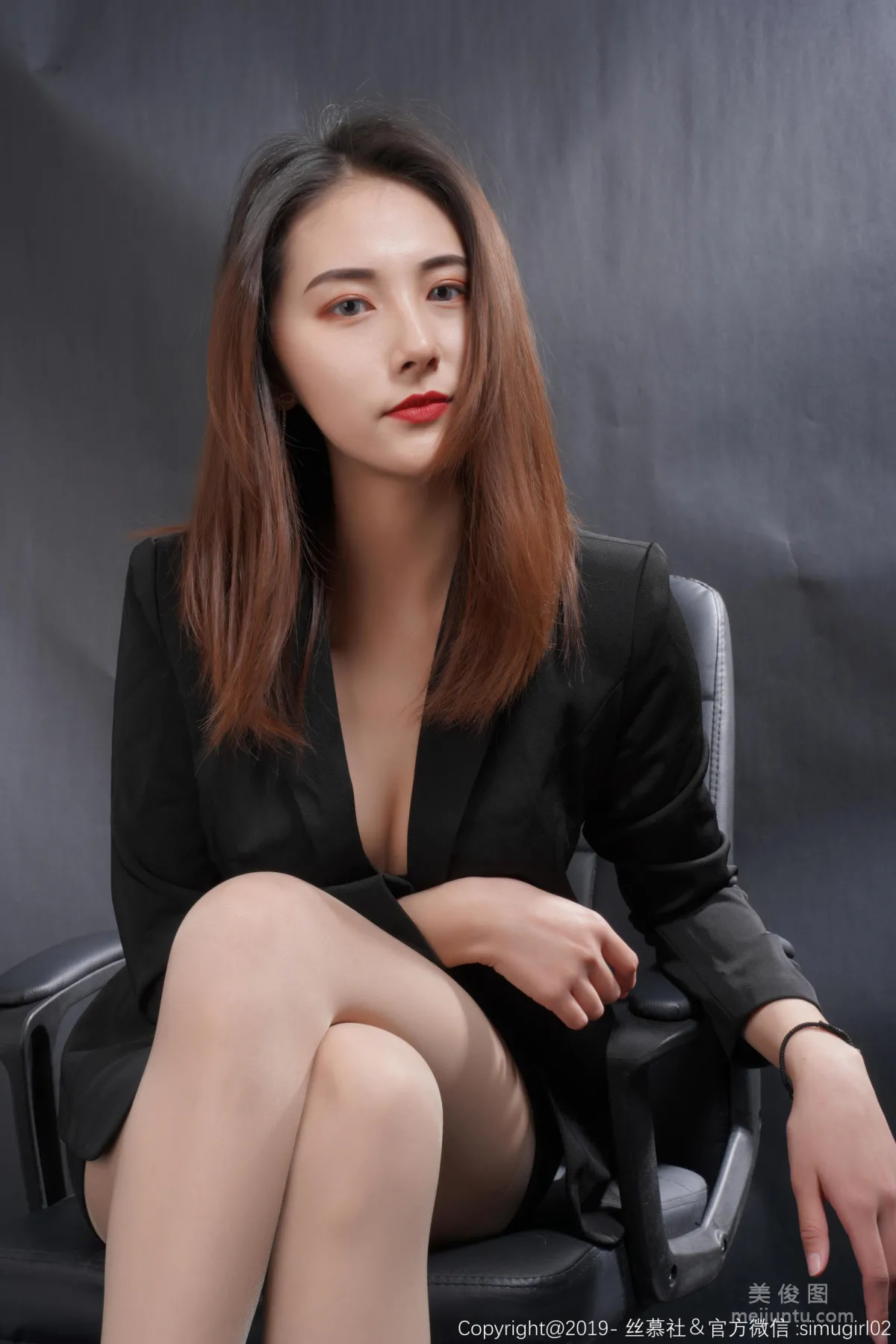[丝慕] SM006 婷伊 -  《美脚女上司》59