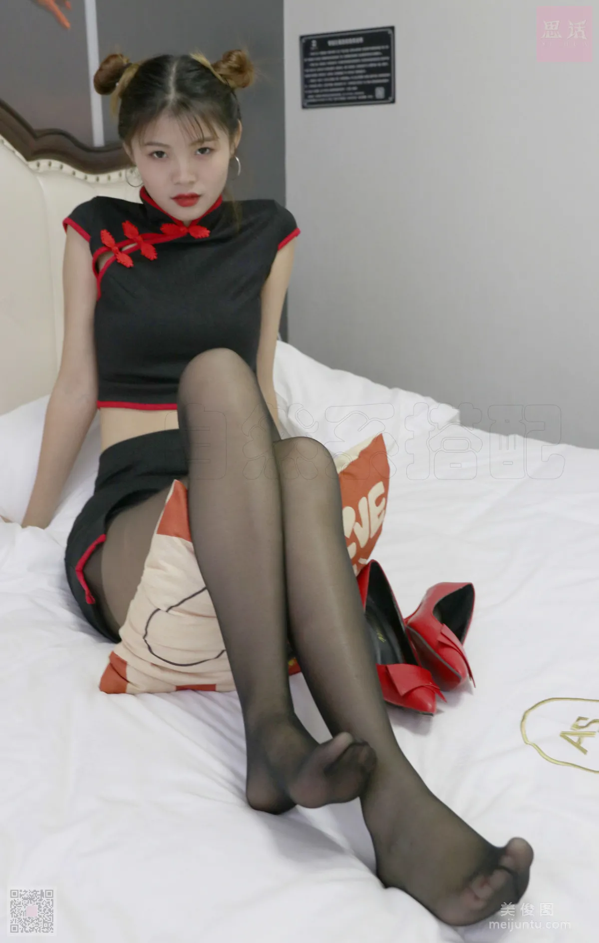 [思話SiHua] SH024 可樂 - 雙丸子頭邂後上旗袍 32