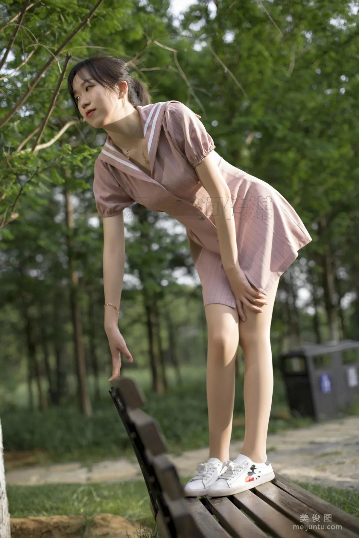 [思話SiHua] SH124 子琦 - 山林間的嫩齡少女 35