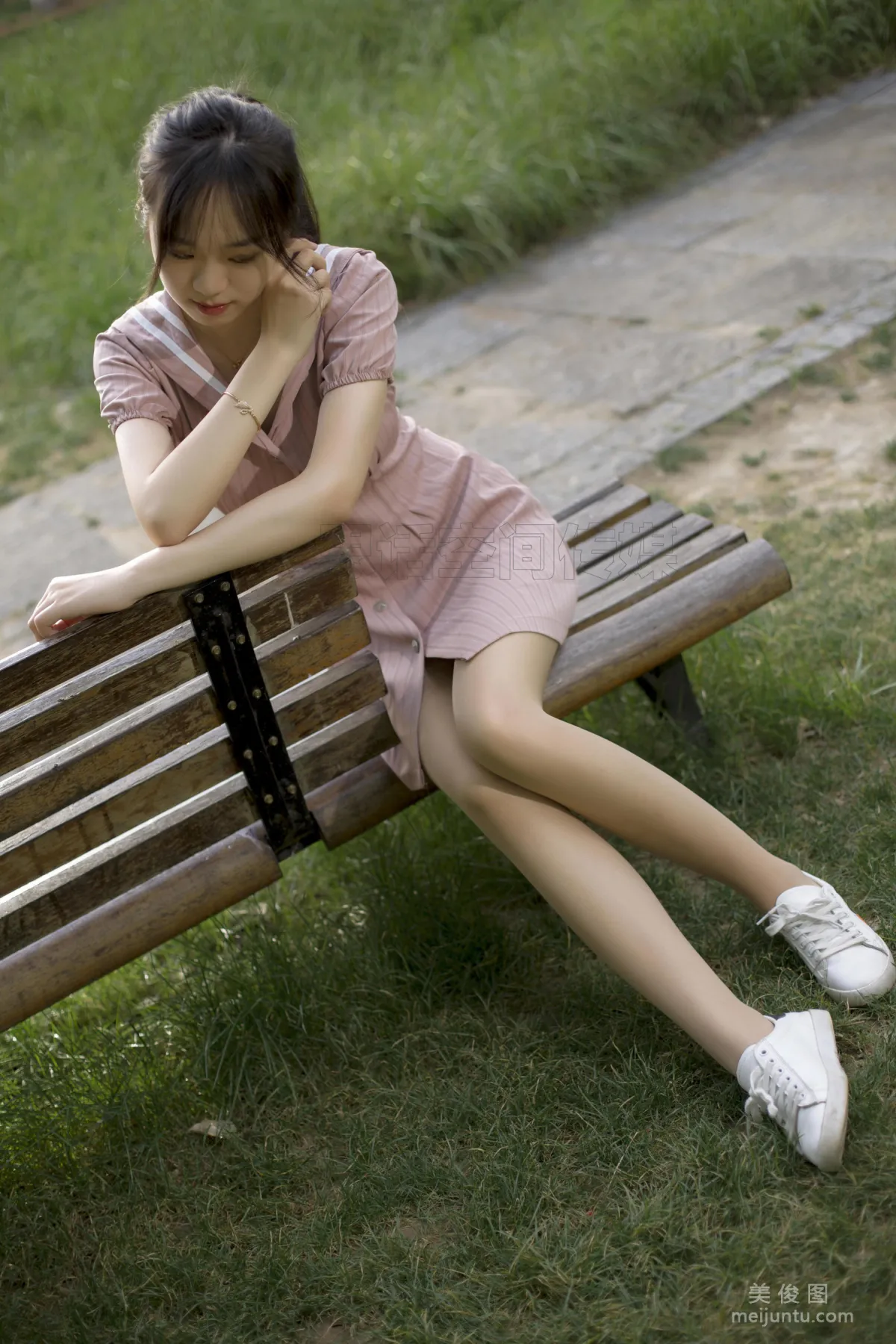 [思話SiHua] SH124 子琦 - 山林間的嫩齡少女 34