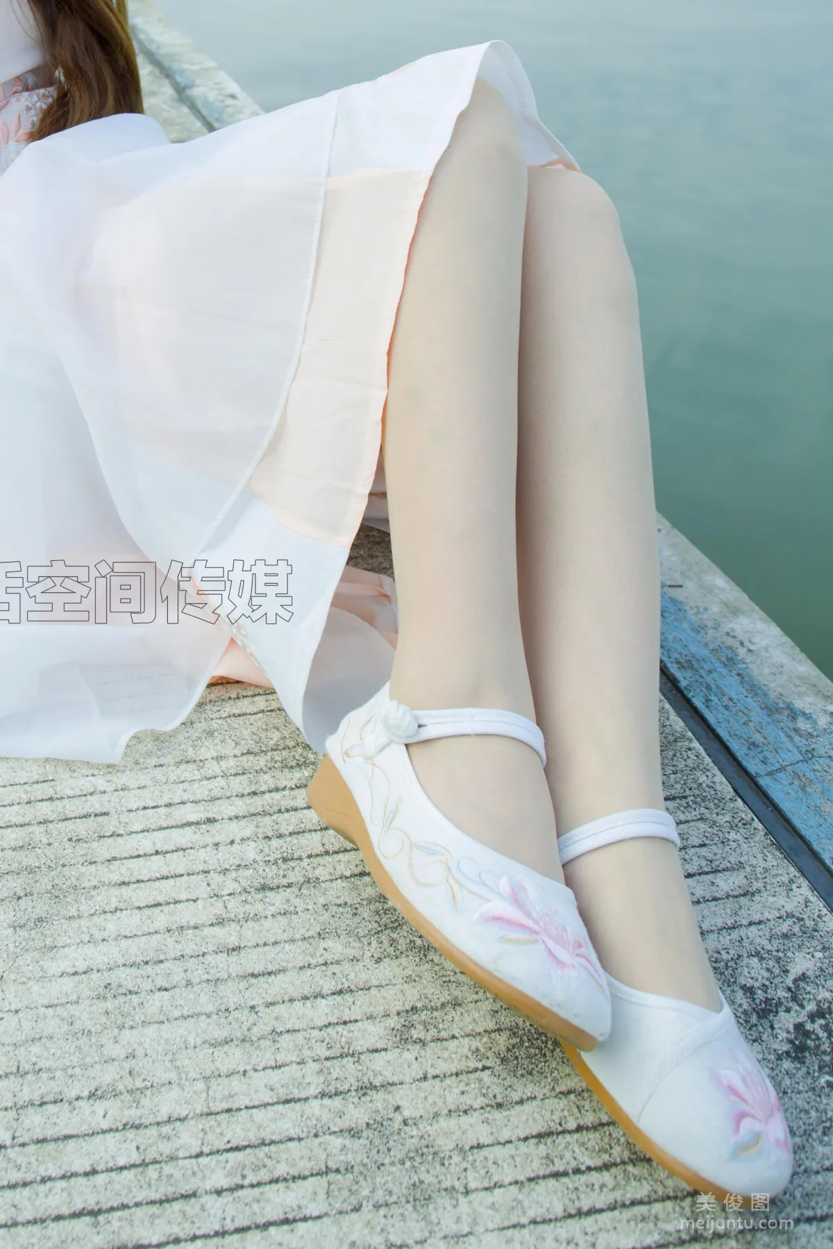 [思話SiHua] SH136 蘇羽 - 鄰家小仙女的美腳 15