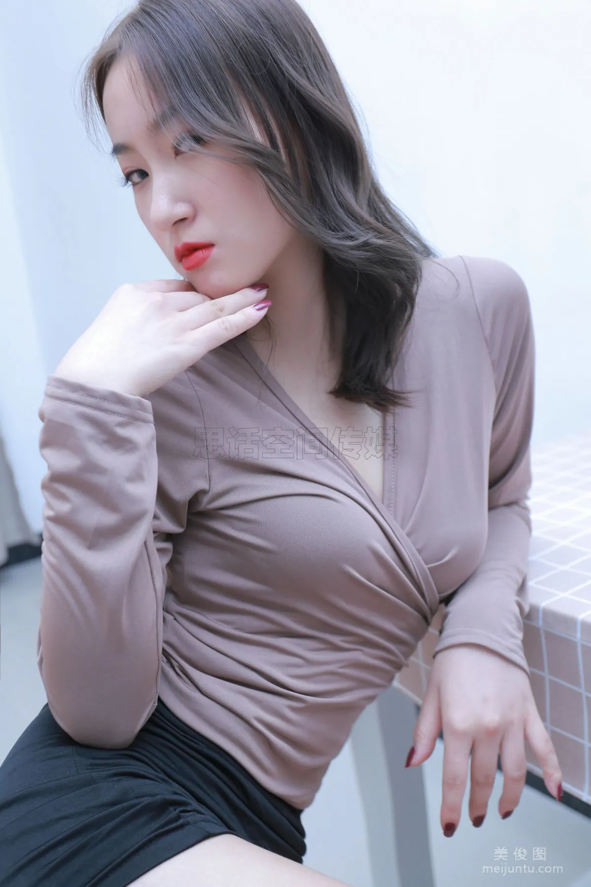 [思話SiHua] SH170 Reya - 閑暇日子高筒肉絲的小歡愉 44