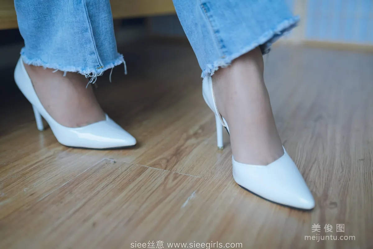 [絲意SIEE] No.471 文文 - 白色高跟鞋，褲裡絲 5