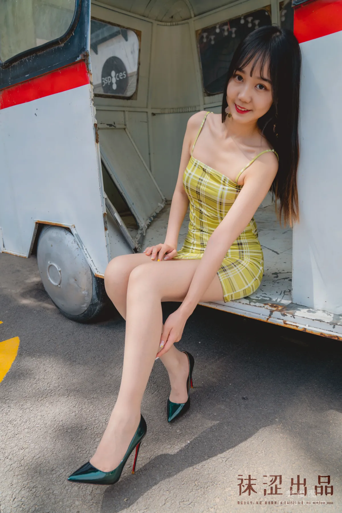 [襪澀] VOL.060 臉臉 - 女粉絲臉臉緊身裙 36