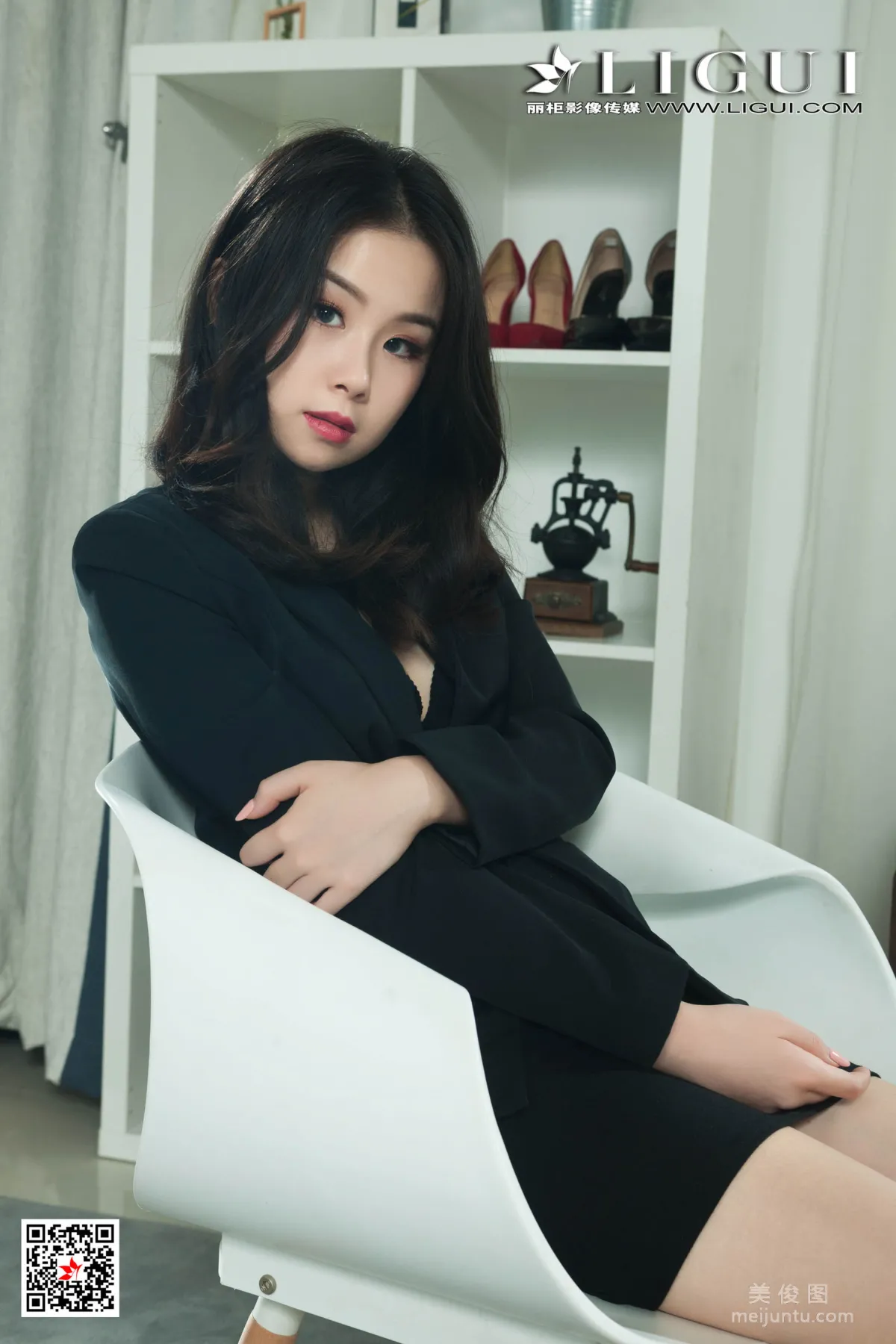 [麗櫃Ligui] 網絡麗人 Model 小紫 - 眼鏡娘秘書 39