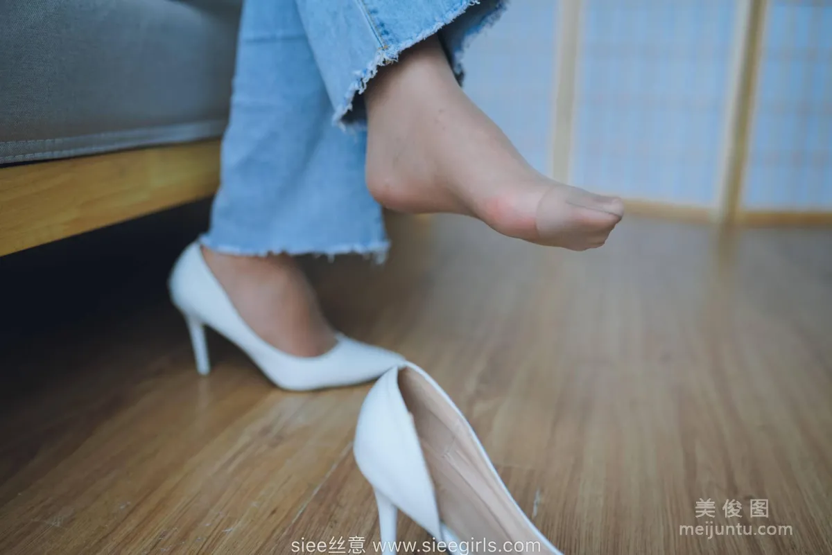 [絲意SIEE] No.471 文文 - 白色高跟鞋，褲裡絲 17