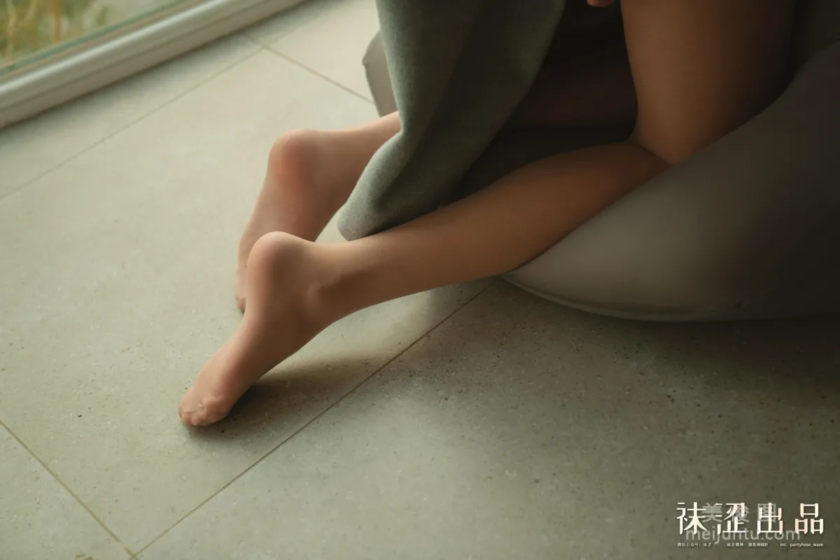 [襪澀] VOL.078 思甜 - 小院的傍晚 寫真套圖 9