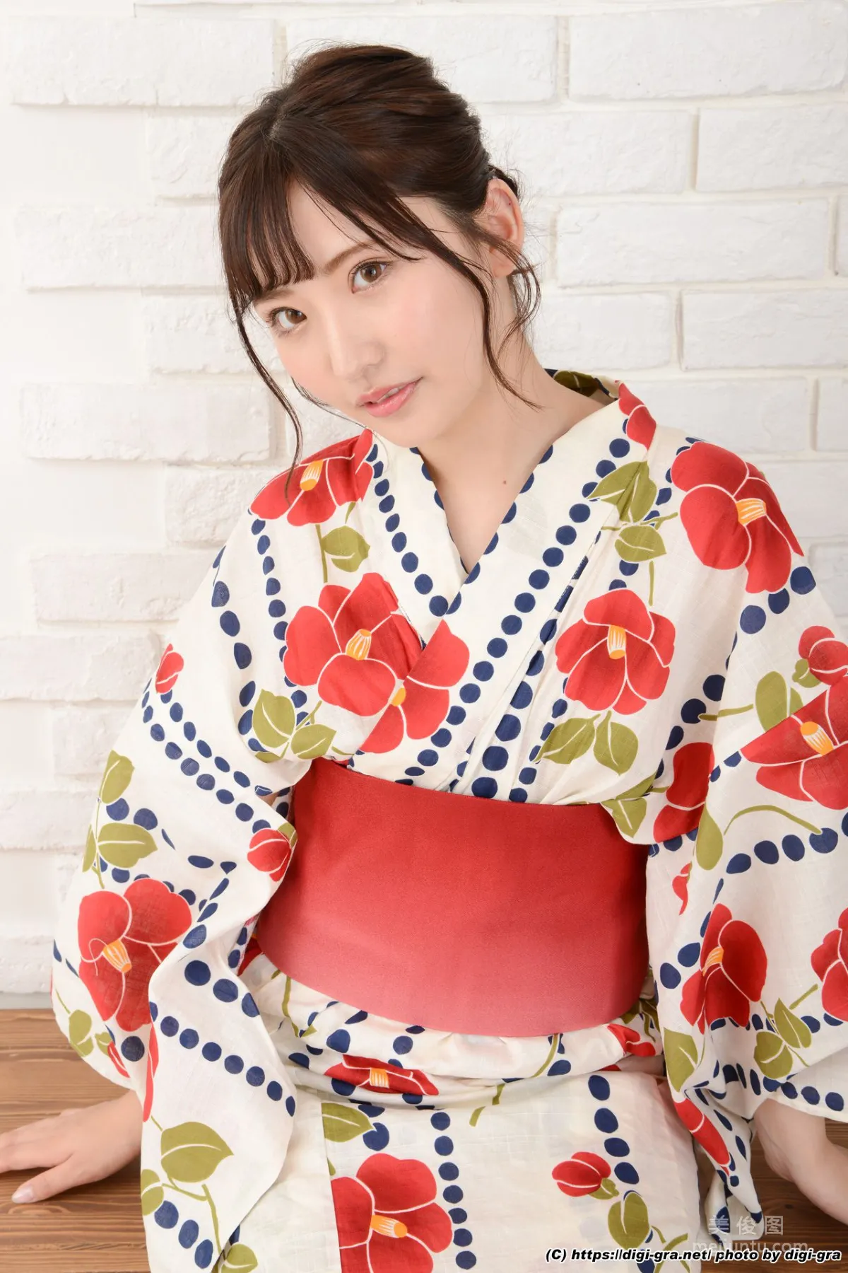 [Digi-Gra] 裡仲ゆい Yui Satonaka Photoset 03 11