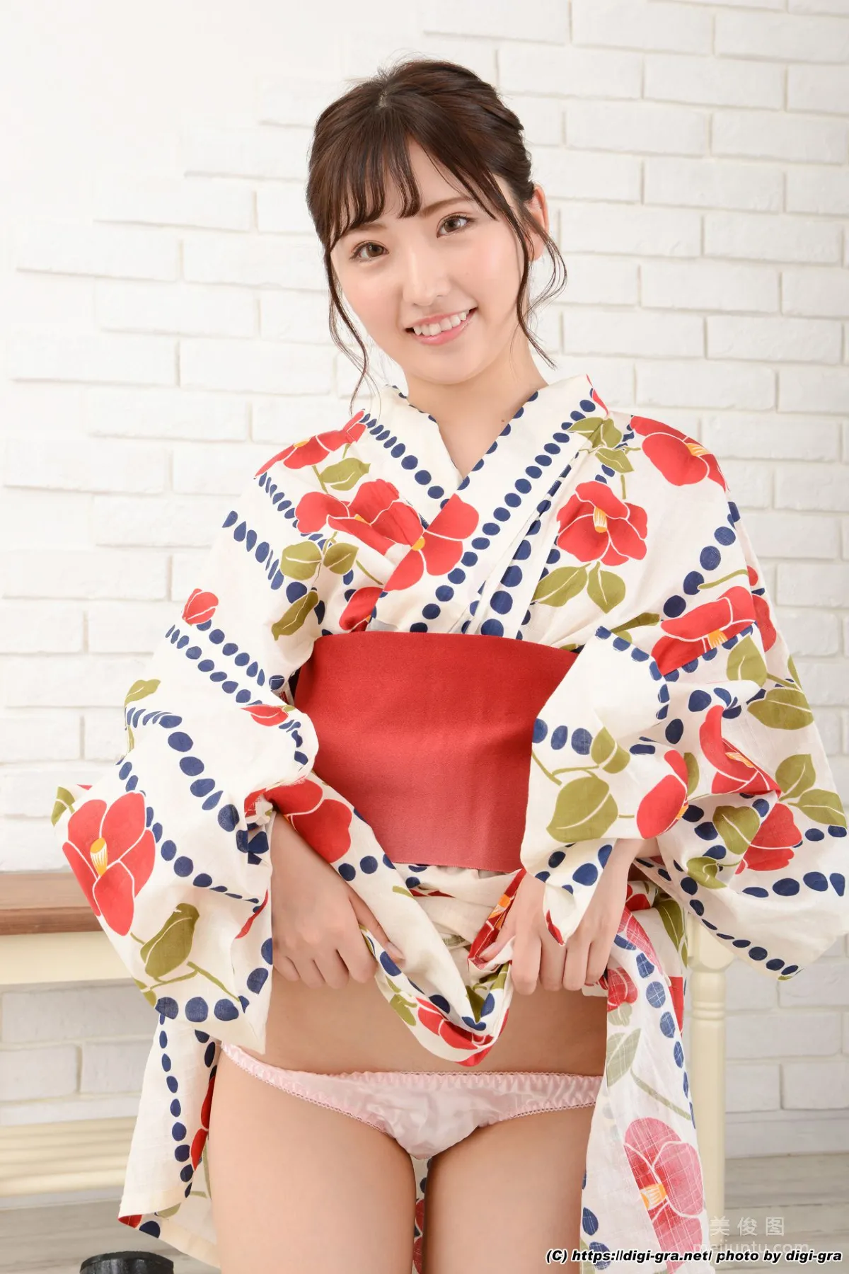 [Digi-Gra] 裡仲ゆい Yui Satonaka Photoset 03 22
