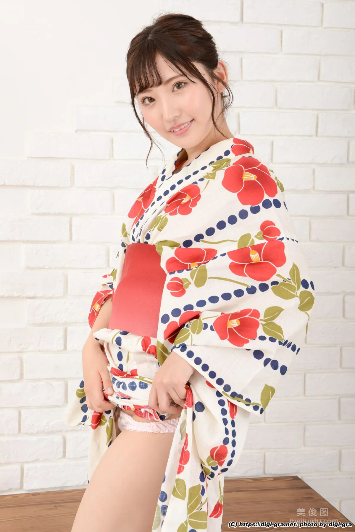 [Digi-Gra] 裡仲ゆい Yui Satonaka Photoset 03 16