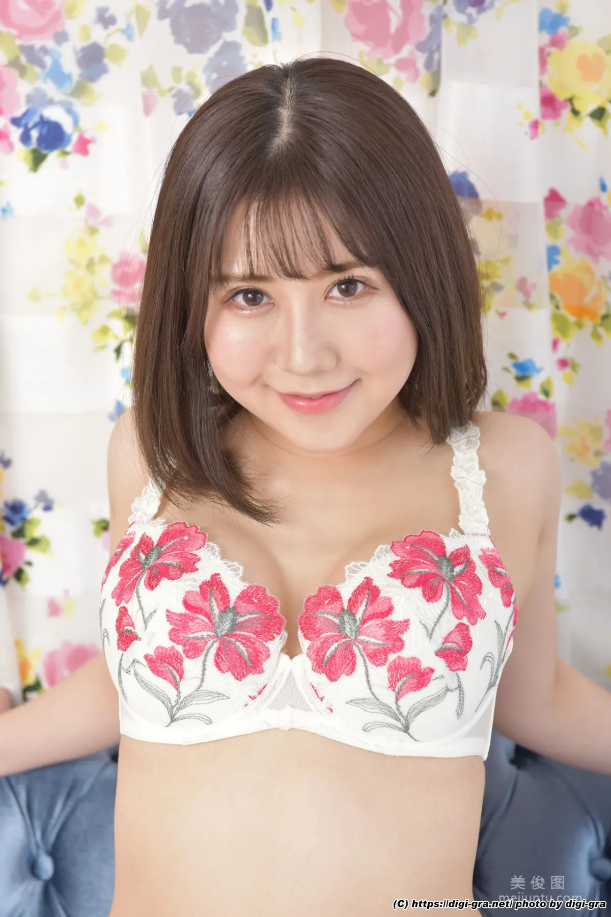 [Digi-Gra] Momoe Takanashi 小鳥遊ももえ Photoset 01 47