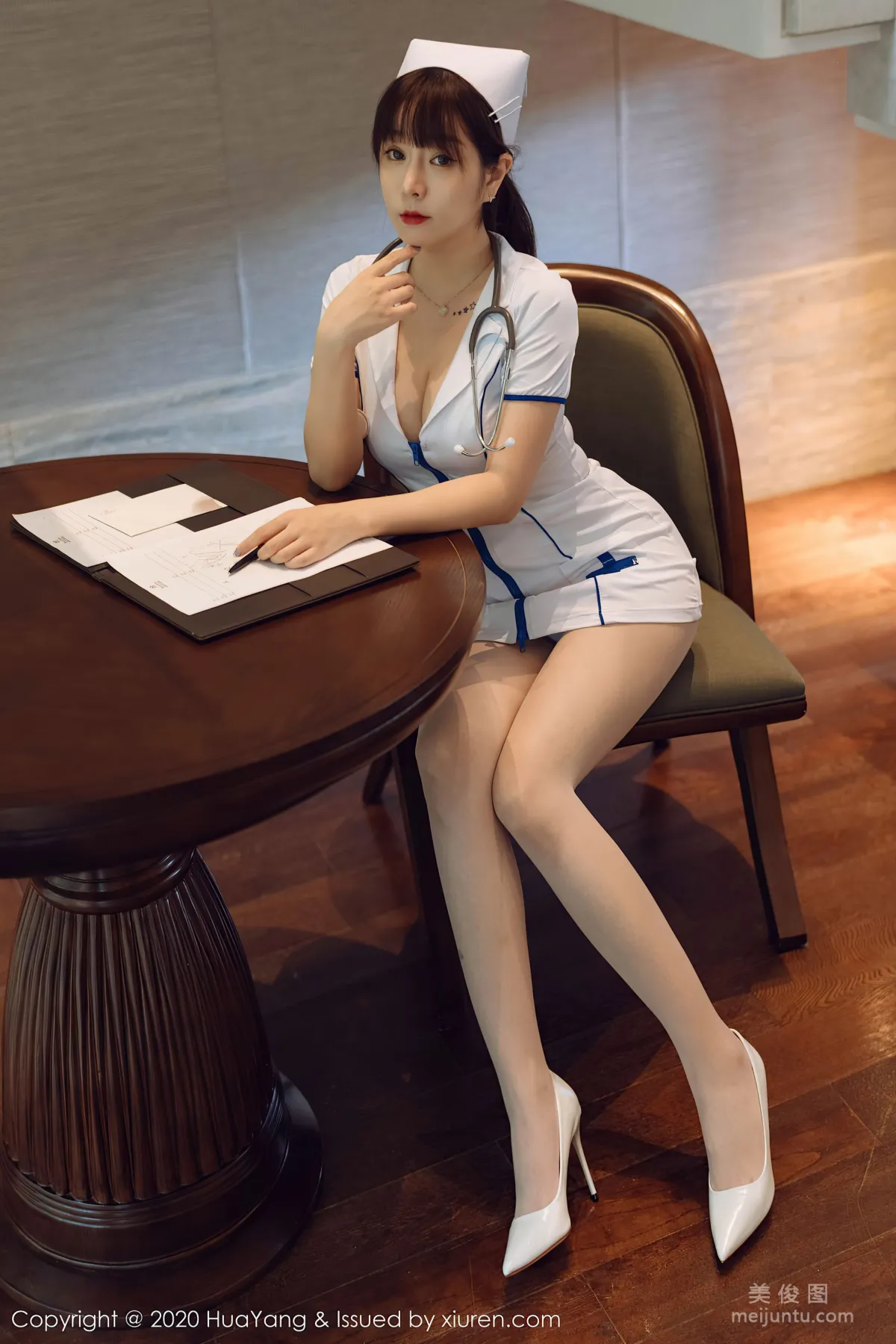 [花漾HuaYang] Vol.330 王雨純 - 護士長的私人溫柔體貼服務哦~ 37