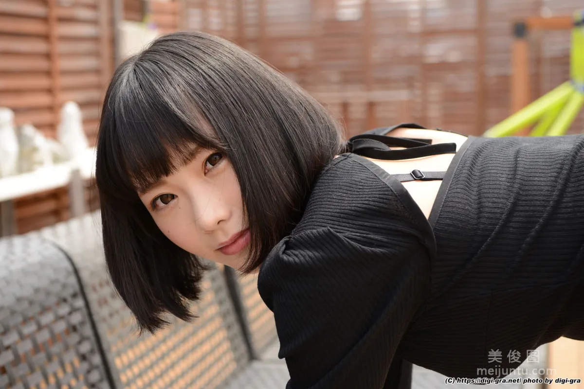 [Digi-Gra] Yui Shirasaka 白坂有以 Photoset 01 16