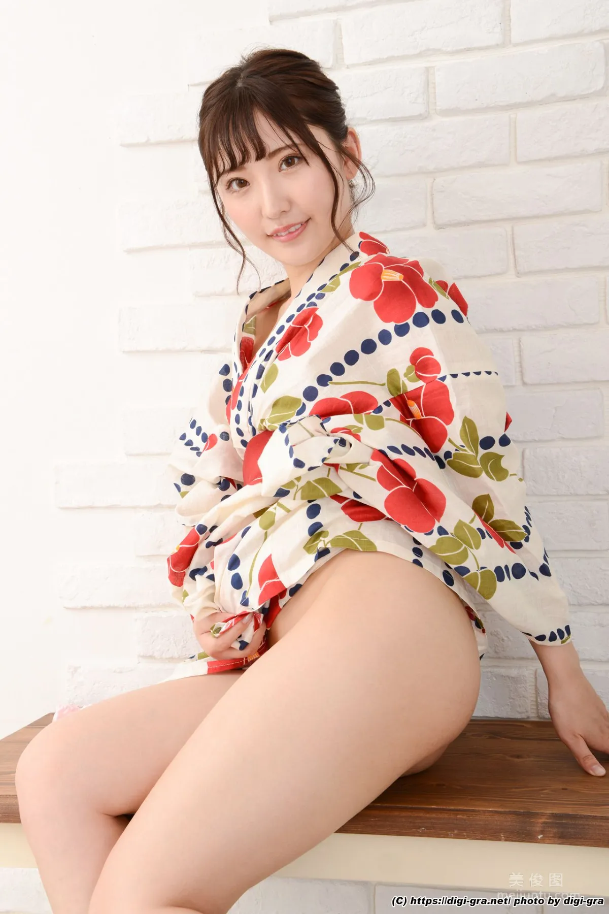 [Digi-Gra] 裡仲ゆい Yui Satonaka Photoset 03 64