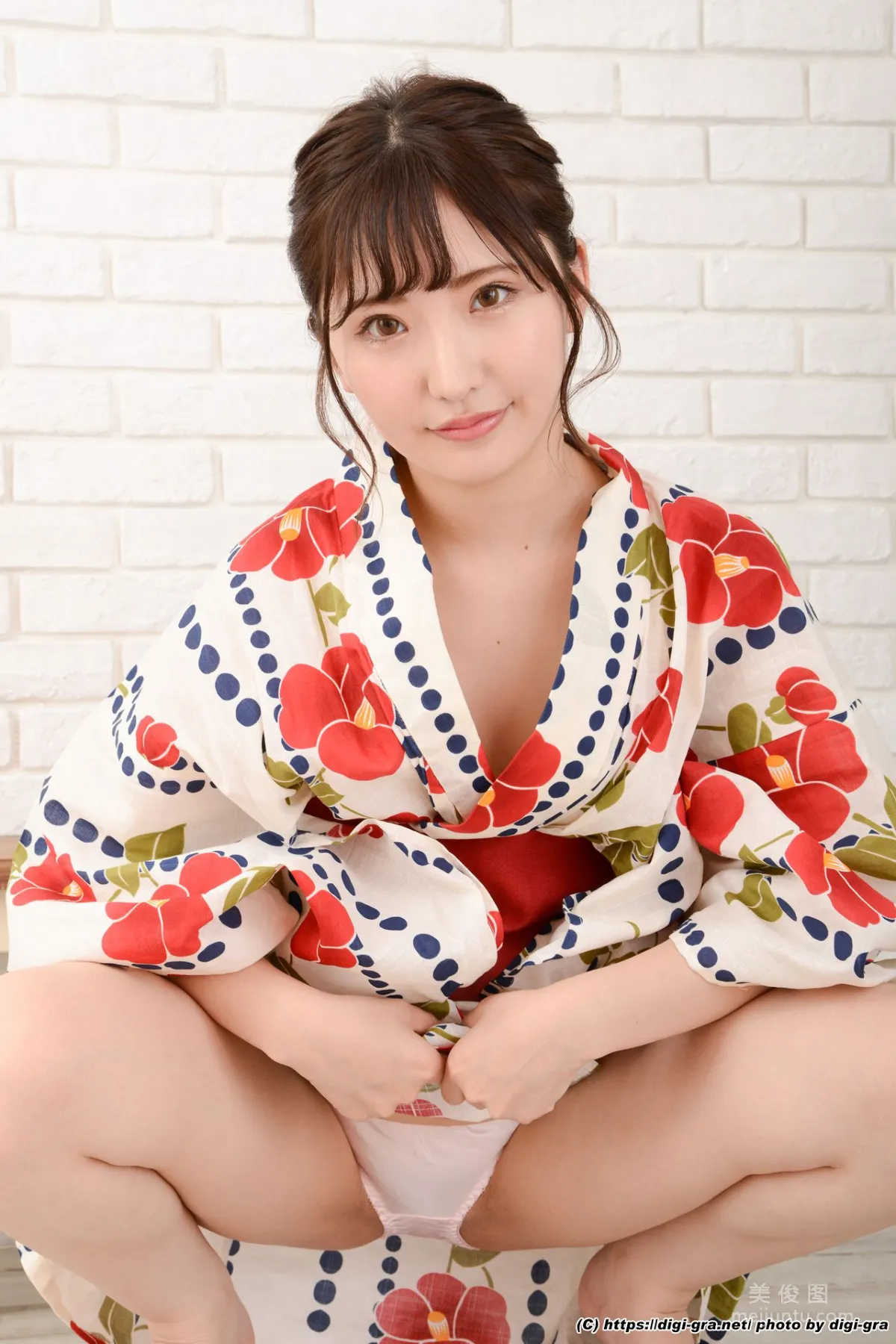 [Digi-Gra] 裡仲ゆい Yui Satonaka Photoset 03 52