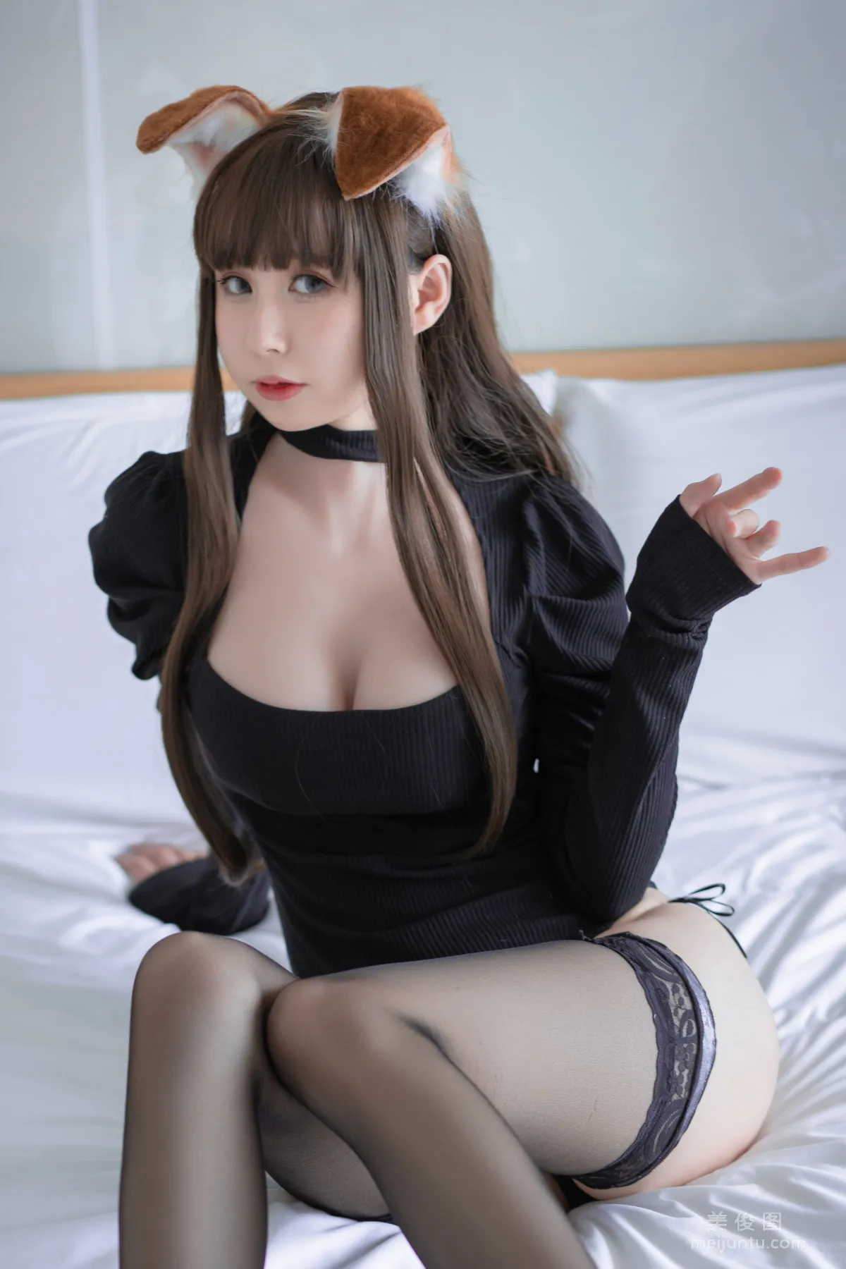 [Cosplay] 西園寺南歌 - 折耳犬黑色連體衣 寫真套圖 8