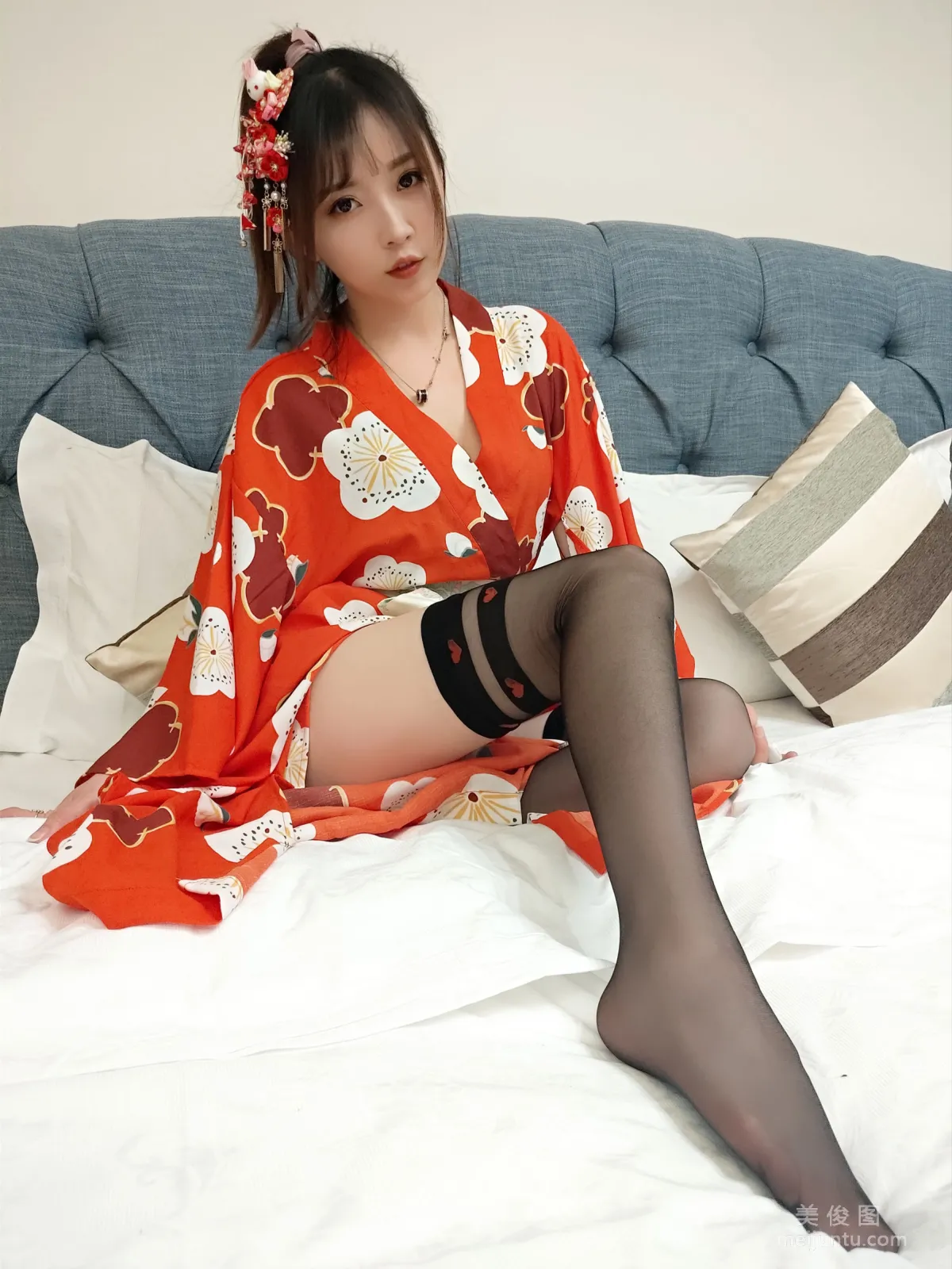 [Cosplay] 小女巫露娜 - 和服桃心黑色長筒襪 15