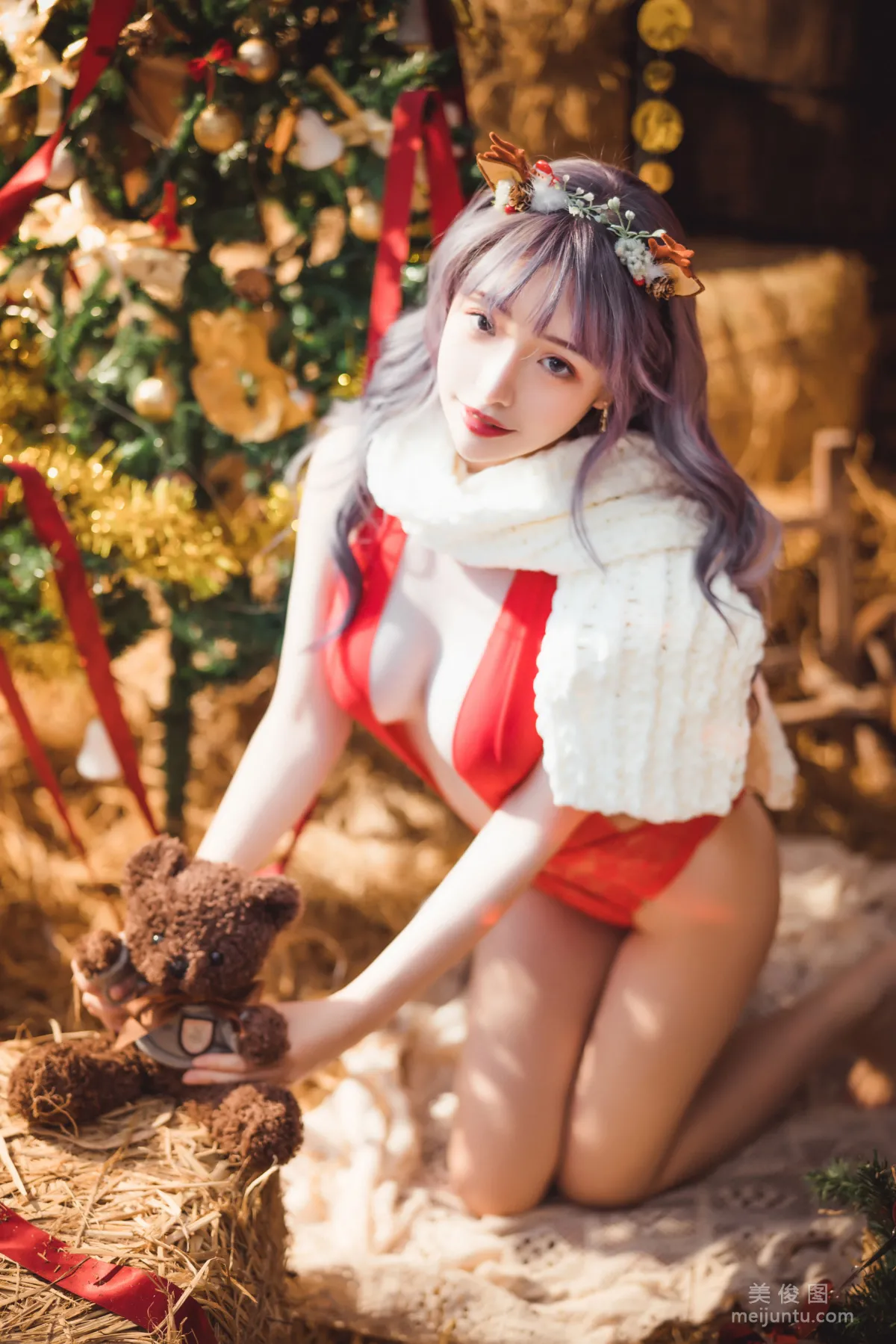[Cosplay] 動漫博主雯妹 - 2020聖誕 寫真套圖 7