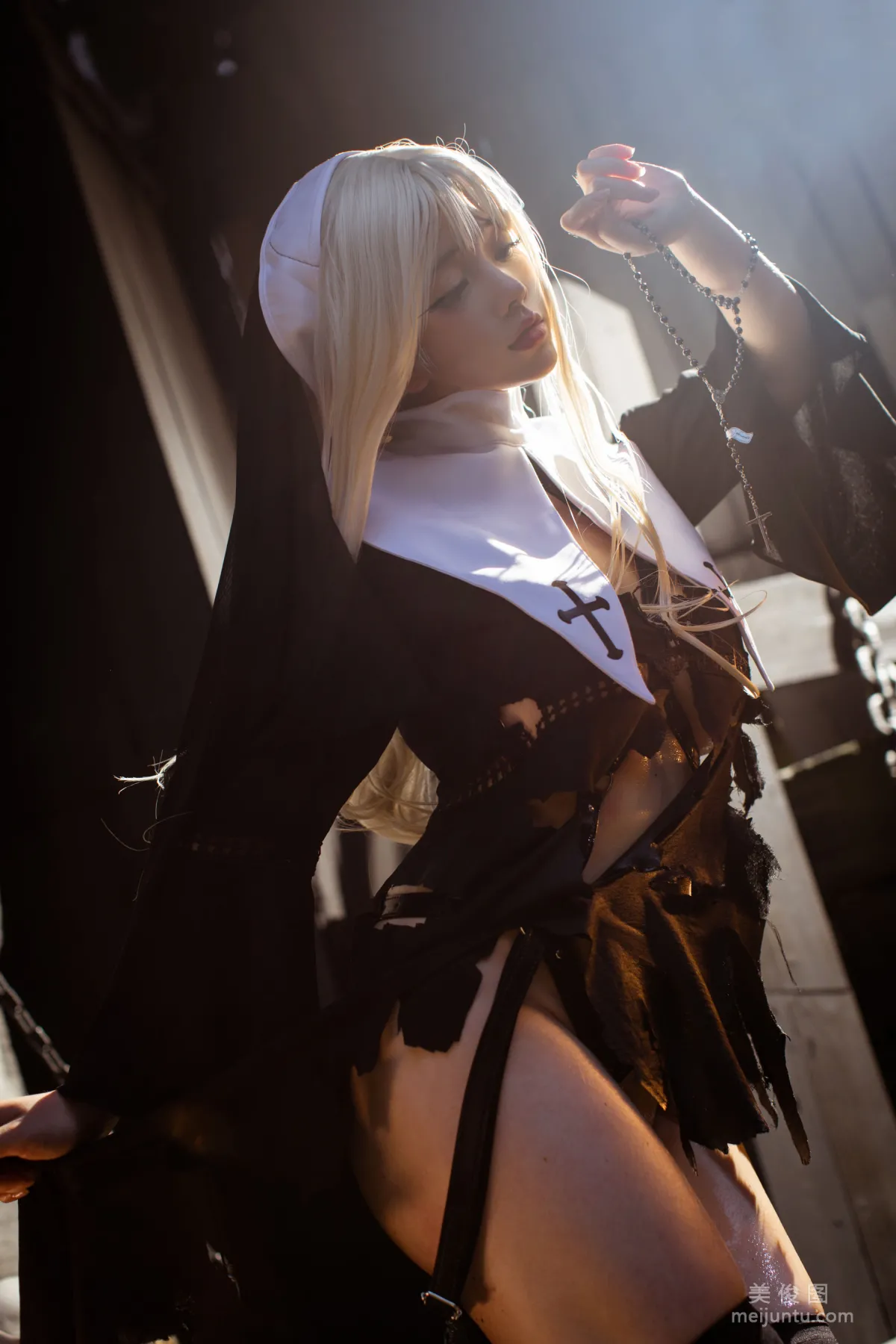 [Cosplay] NinJA阿寨寨 - 贖罪修女 12