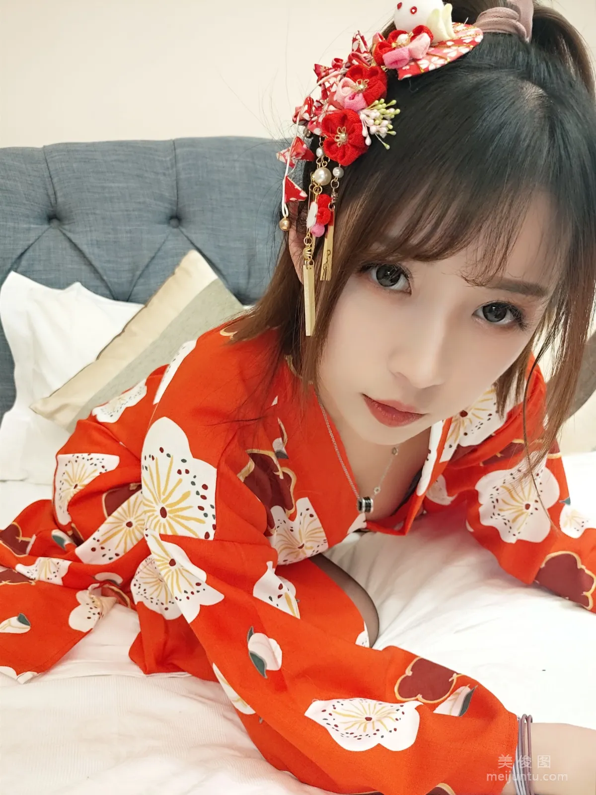 [Cosplay] 小女巫露娜 - 和服桃心黑色長筒襪 16