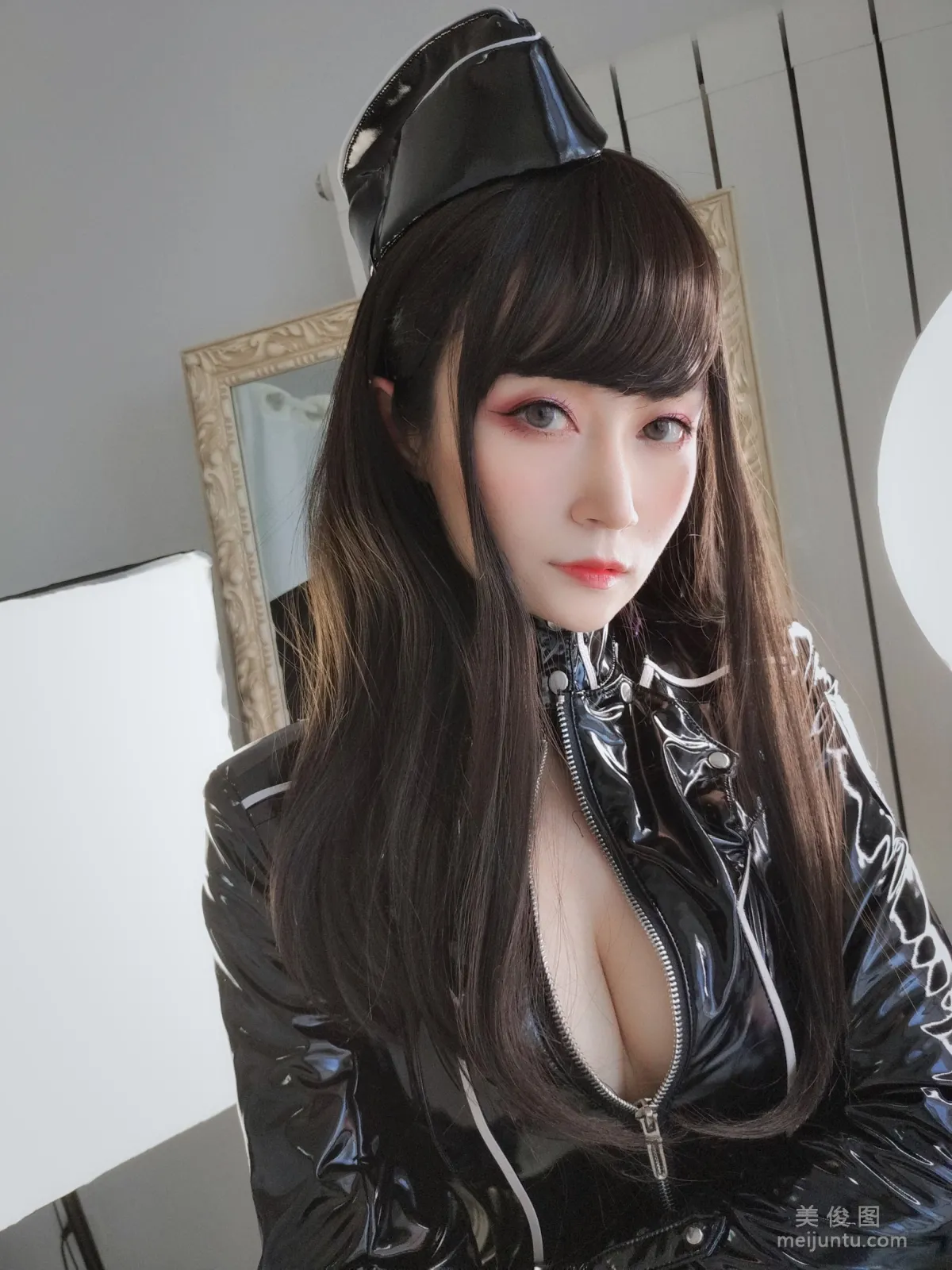 [Cosplay] Coser小姐姐白銀 - 通訊官 寫真套圖 40