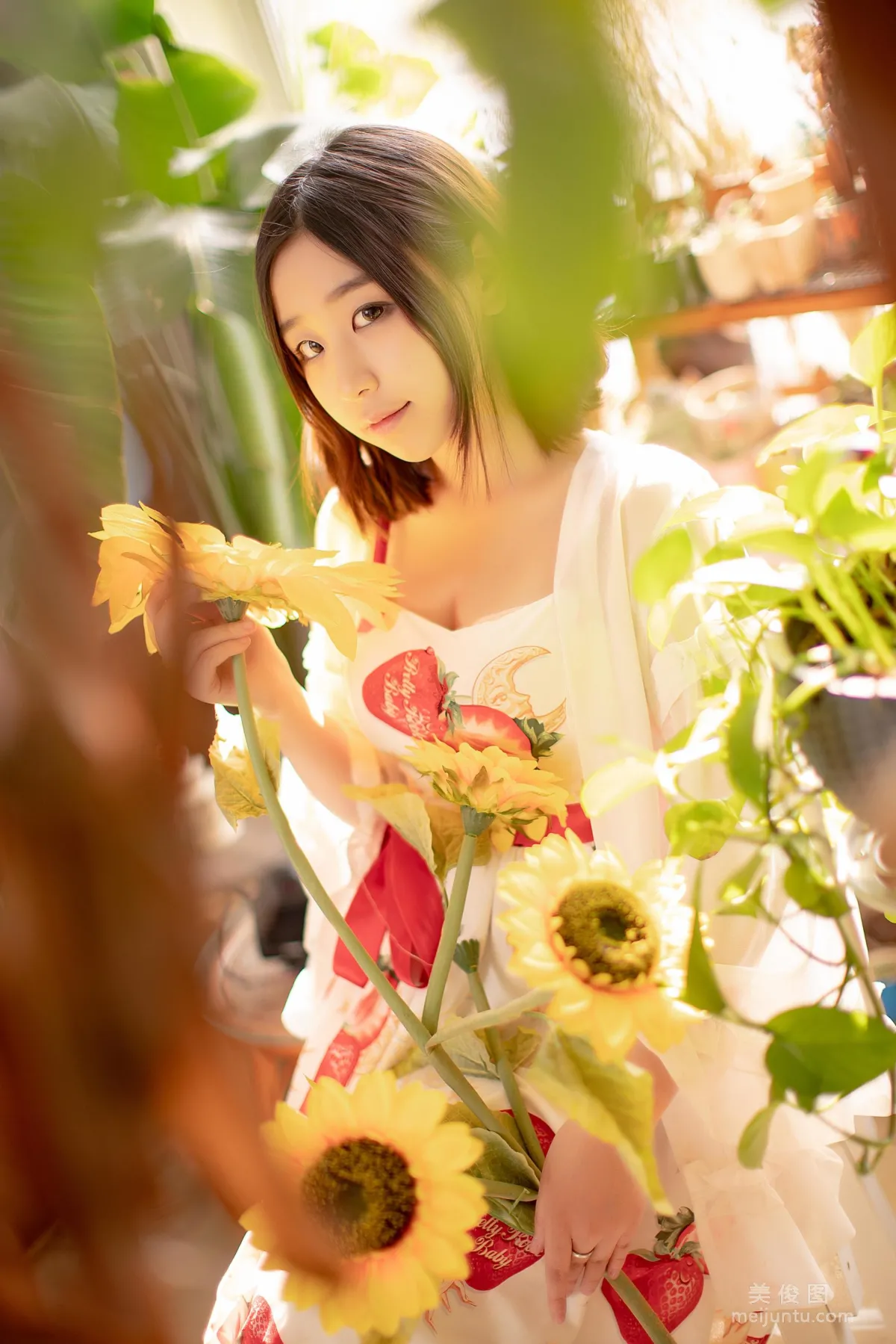 [Cosplay] 动漫博主穆零Mu0 - 小草莓 写真套图3