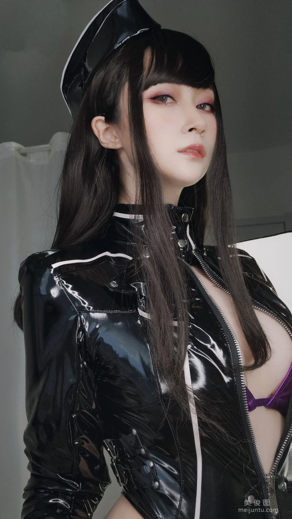 [Cosplay] Coser小姐姐白銀 - 通訊官 寫真套圖 3