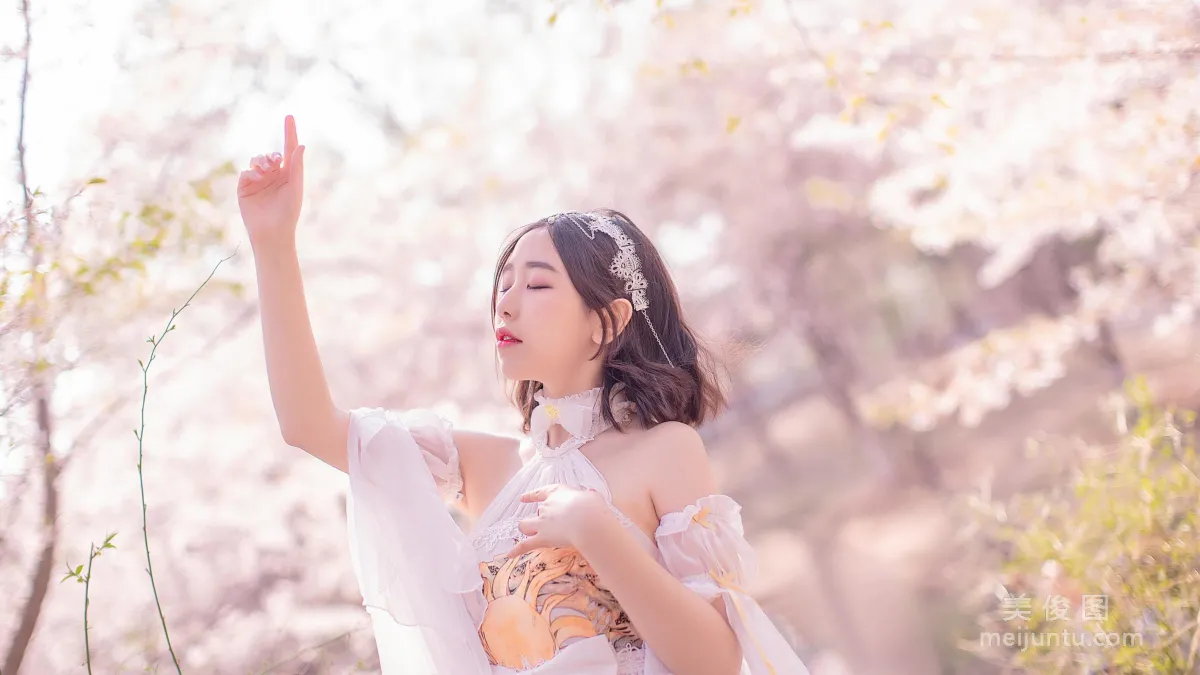 [Cosplay] 穆零Mu0 - 花情 寫真套圖 1