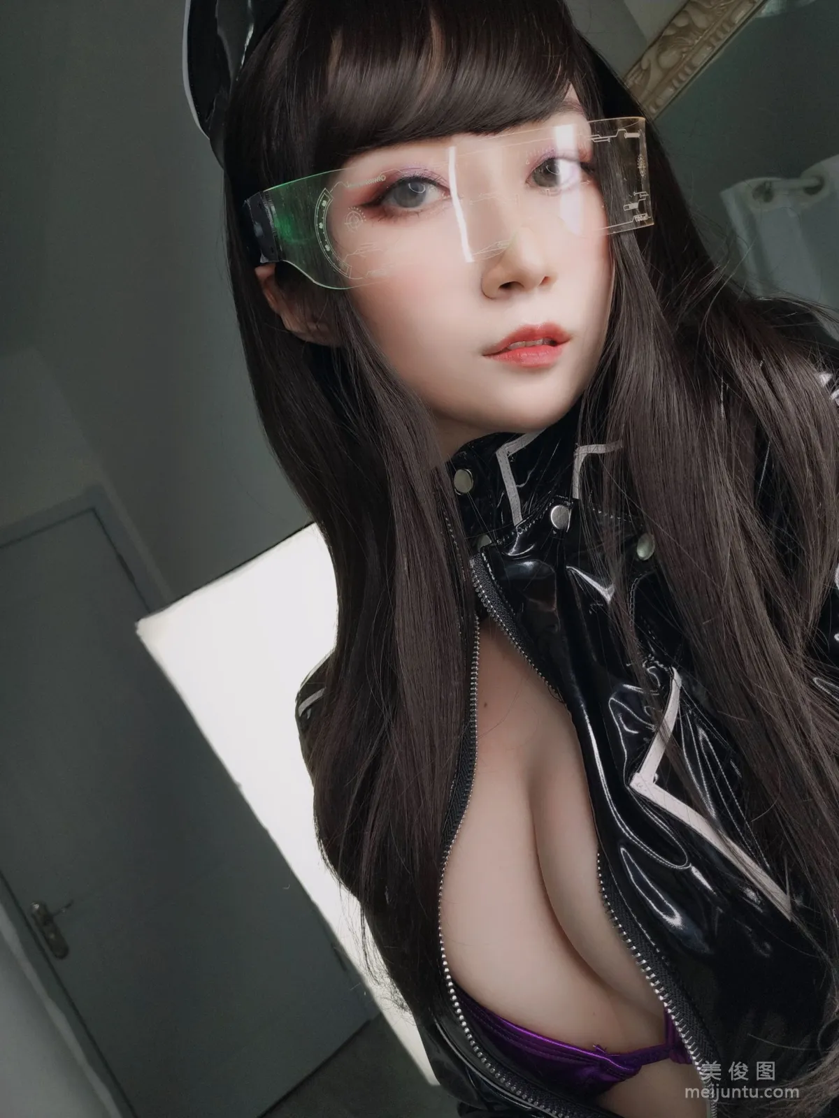 [Cosplay] Coser小姐姐白銀 - 通訊官 寫真套圖 74