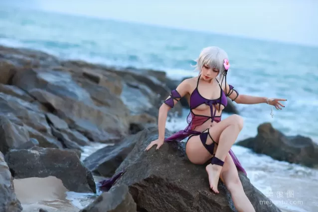[Cosplay] 動漫博主水淼aqua - 貞德泳裝 寫真套圖