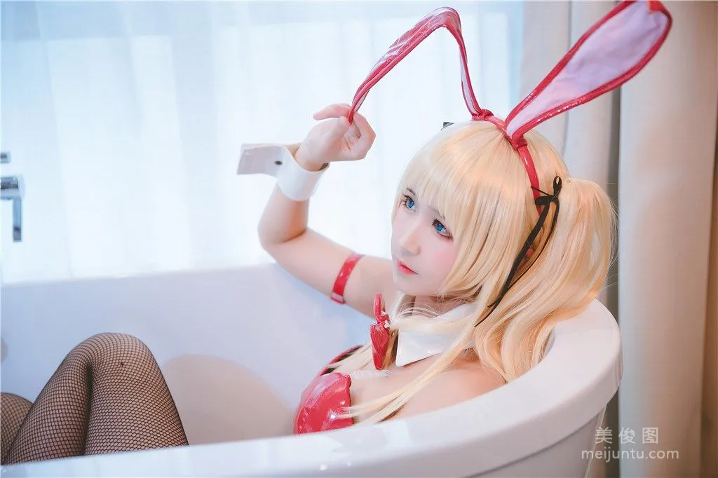 [Cosplay] 微博妹子三度_69 - 黑絲兔女郎 6