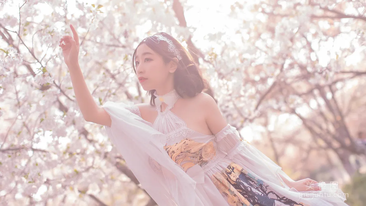 [Cosplay] 穆零Mu0 - 花情 寫真套圖 15