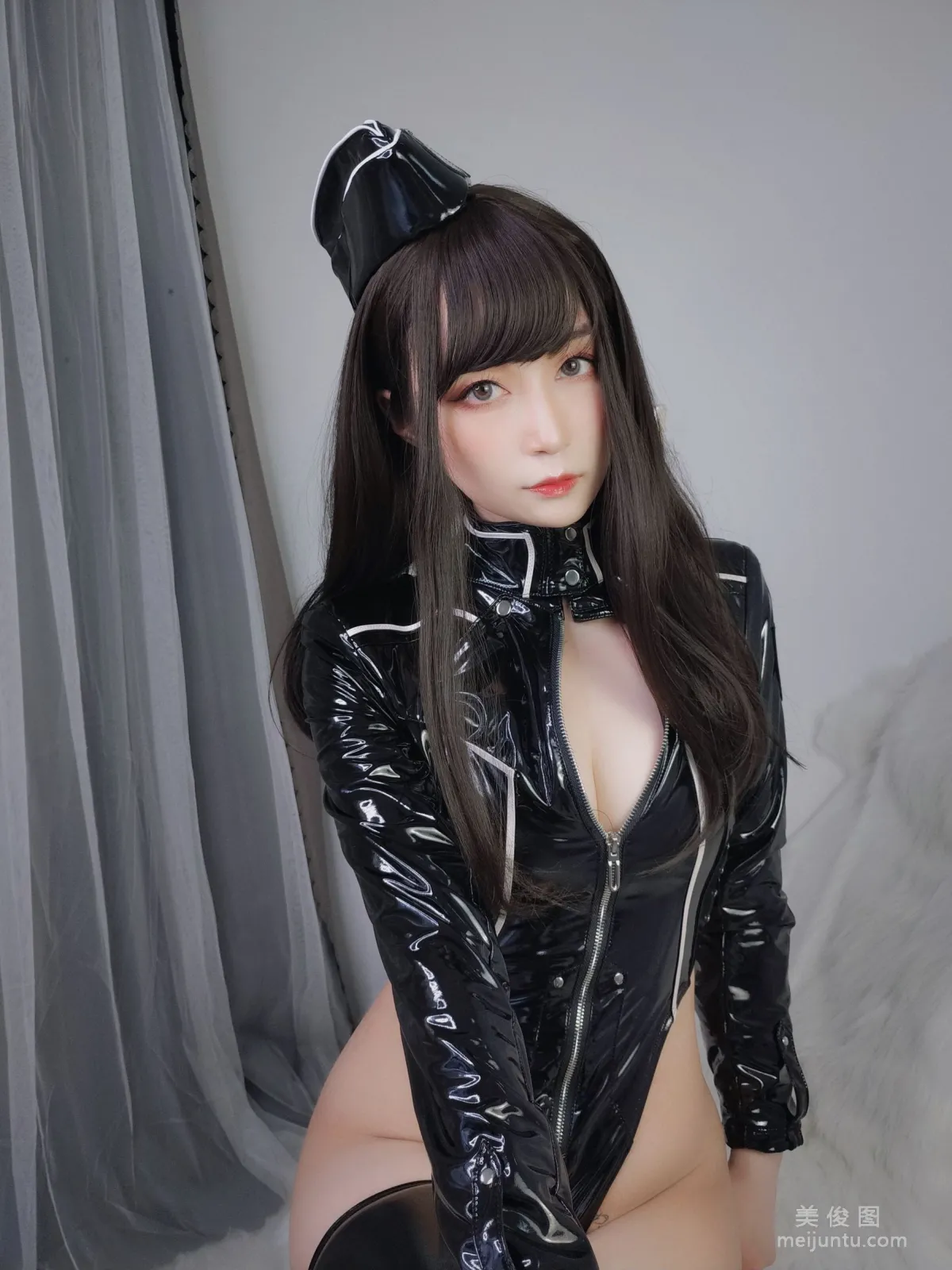 [Cosplay] Coser小姐姐白銀 - 通訊官 寫真套圖 10