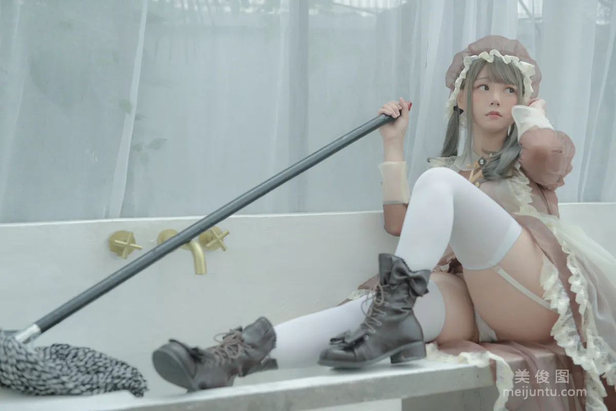 [Cosplay] Vol.17 きょう肉肉 - ～Maid～16
