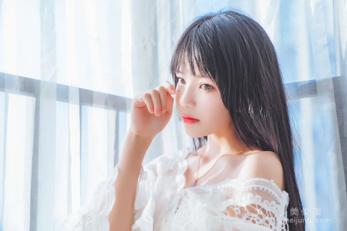 [Cosplay] 桜桃喵 - 初雪 寫真套圖 26