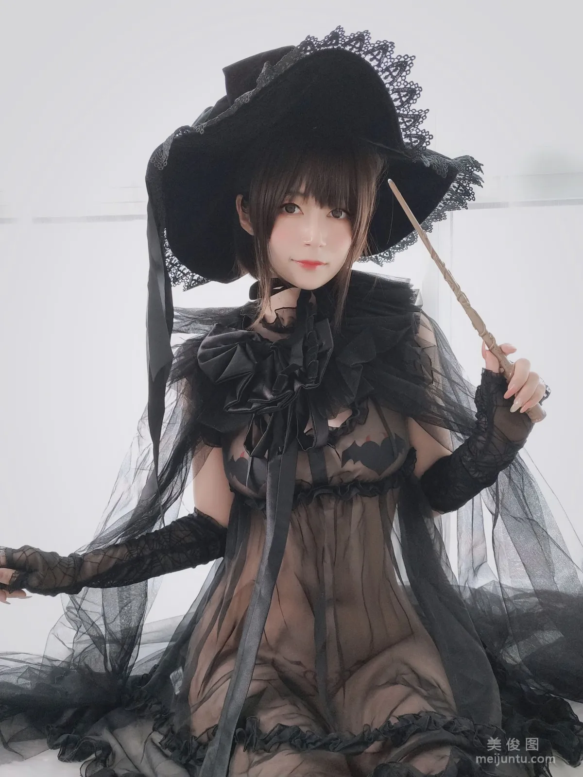 Coser小姐姐白銀81 - 見習魔女 2