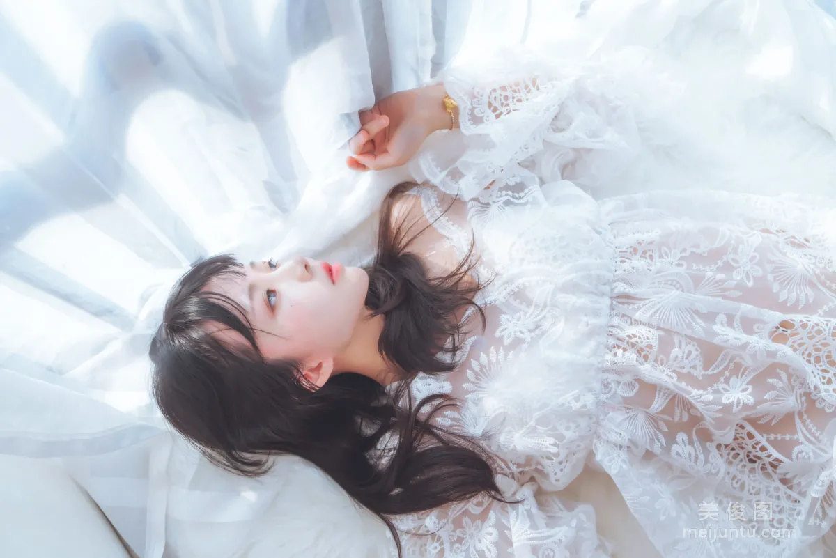 [Cosplay] 桜桃喵 - 初雪 寫真套圖 11