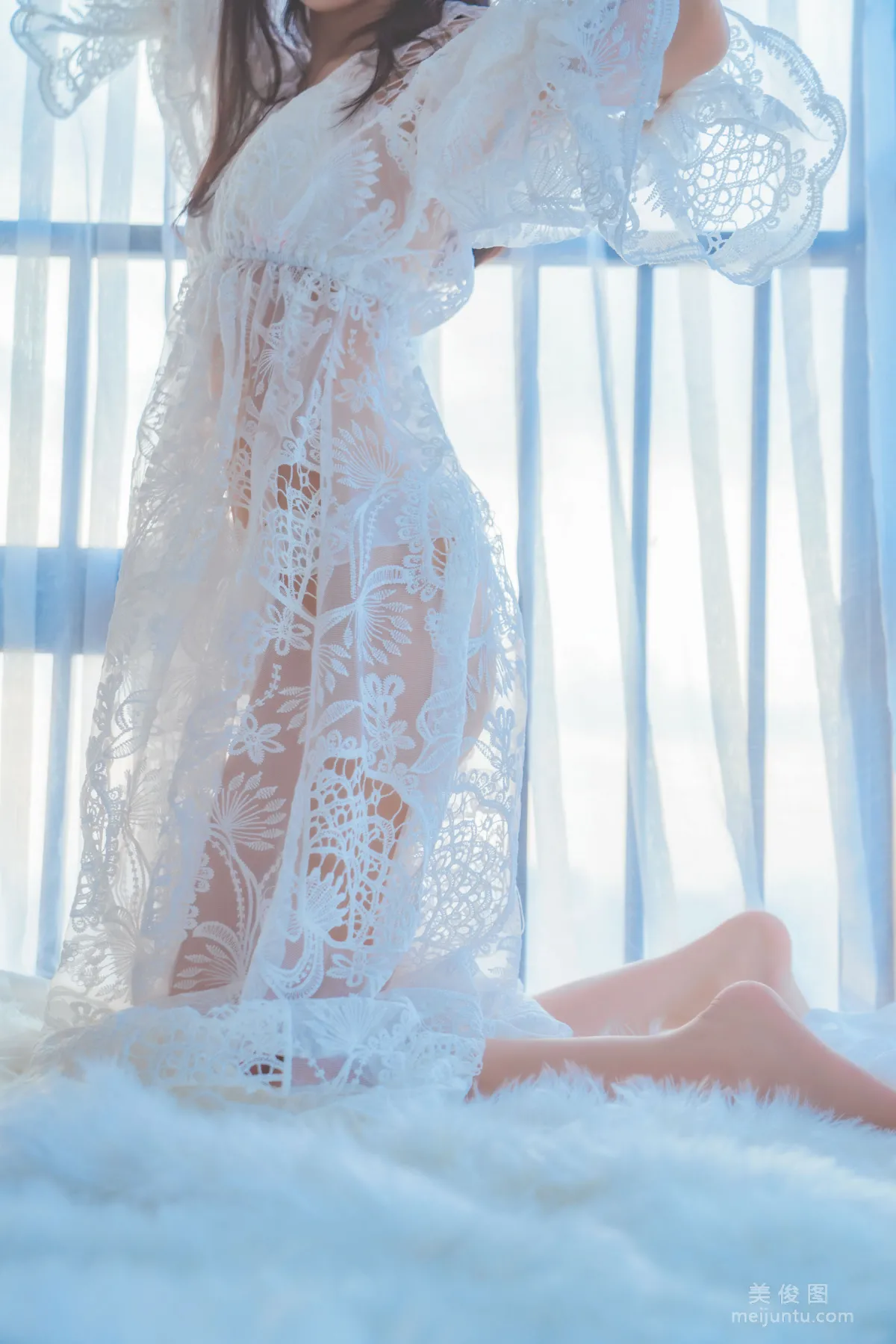 [Cosplay] 桜桃喵 - 初雪 寫真套圖 37