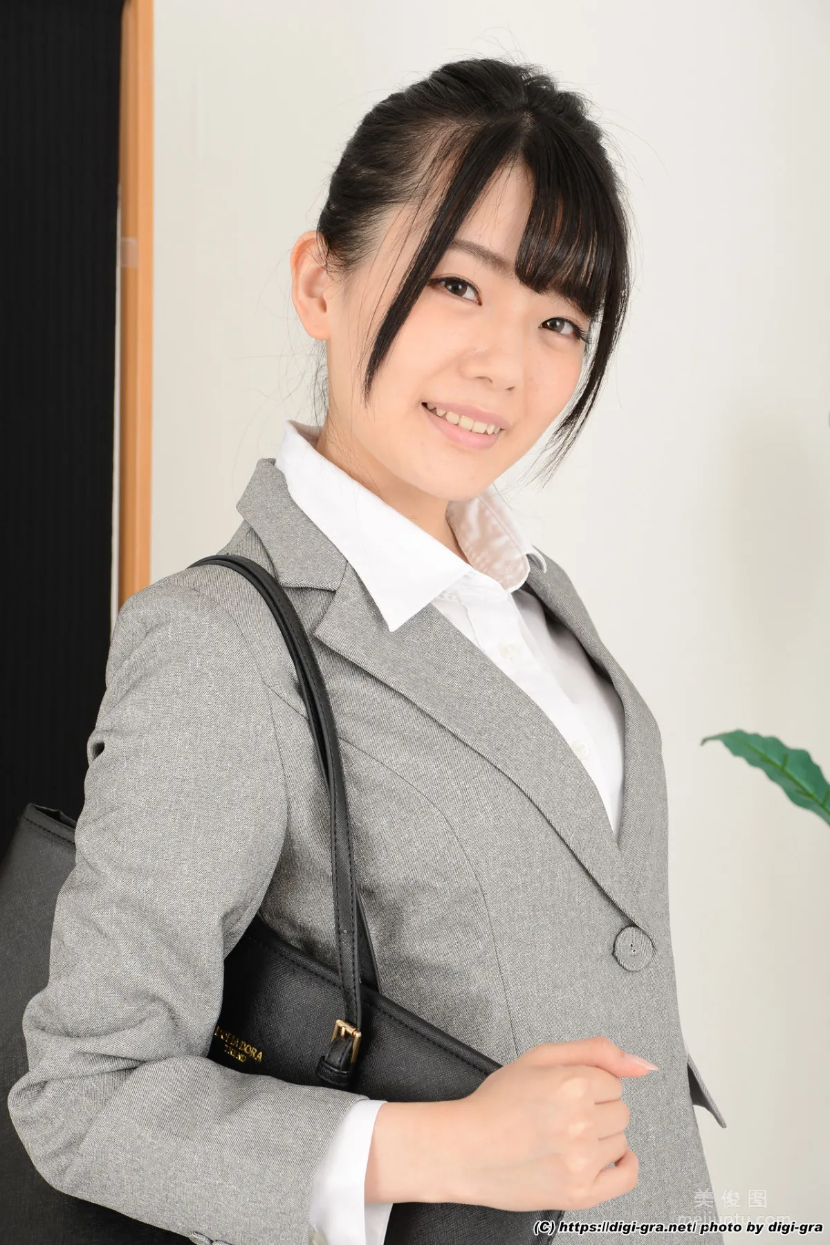 [Digi-Gra] 柳井める Meru Hanai Photoset 037