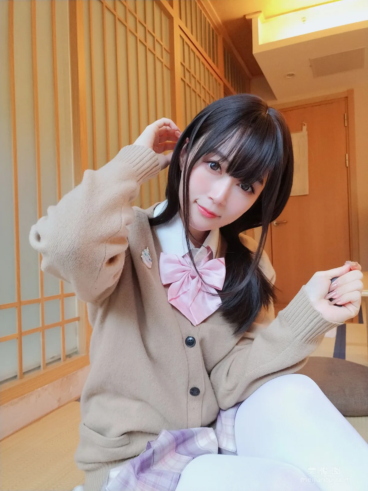 [COS寫真] 小姐姐白銀 - 女場浴池(下) 15