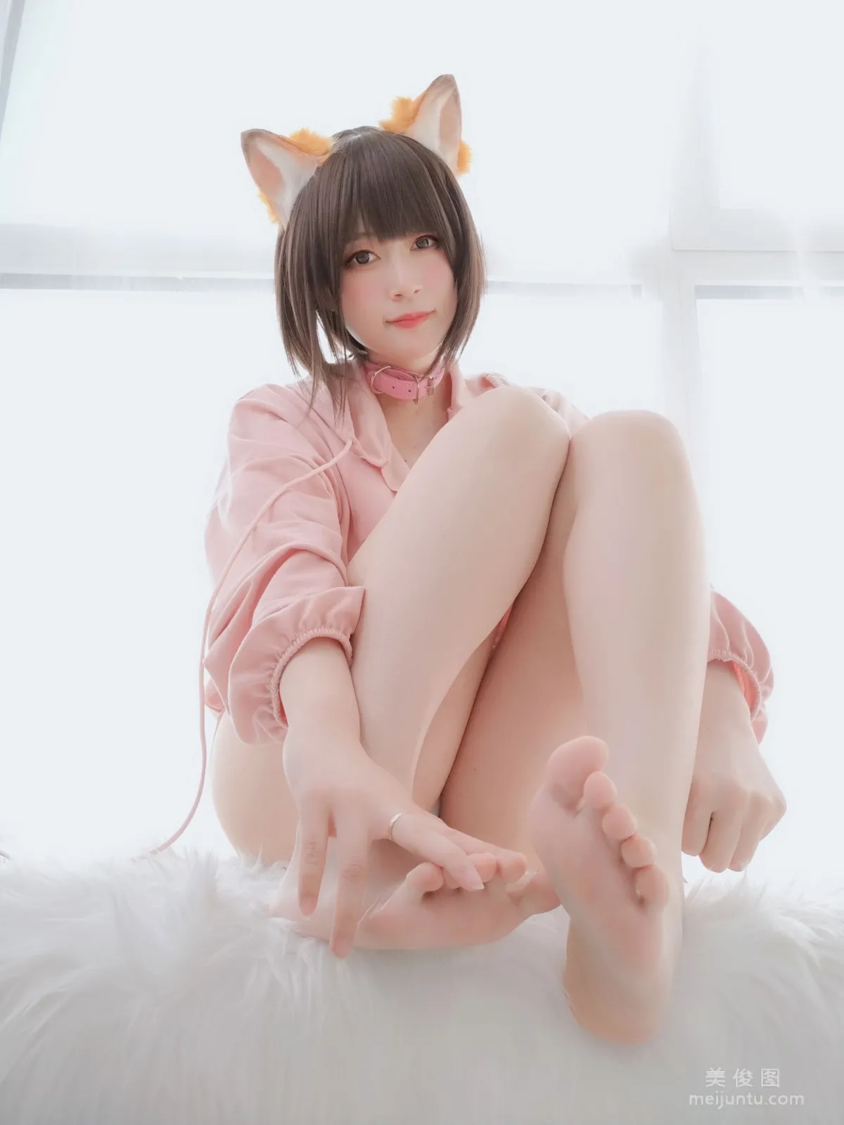 [COS寫真] 小姐姐白銀 - 粉紅狐狸 27