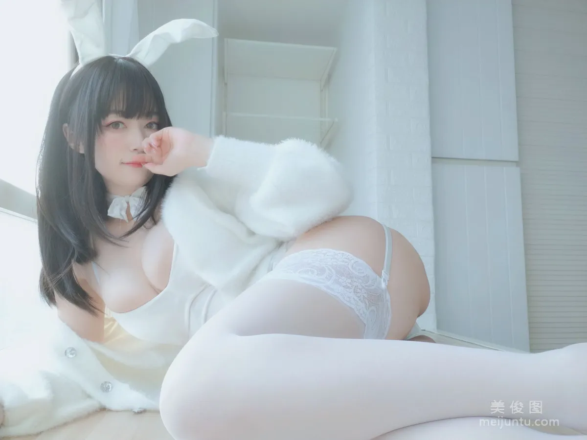 Coser小姐姐白銀 - 白絲兔子 94
