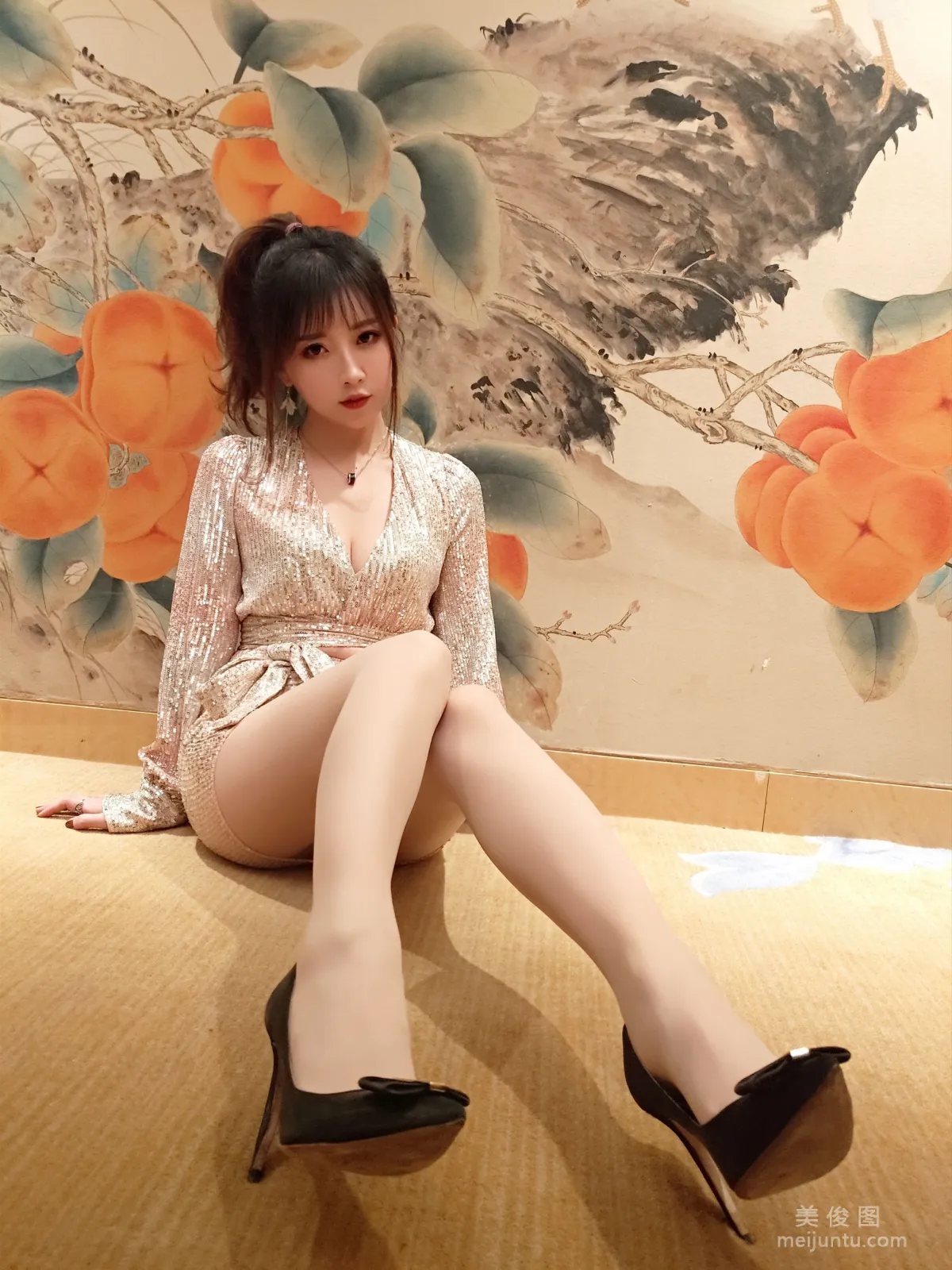 [COS寫真] 小女巫露娜 - 亮片裙肉絲 10