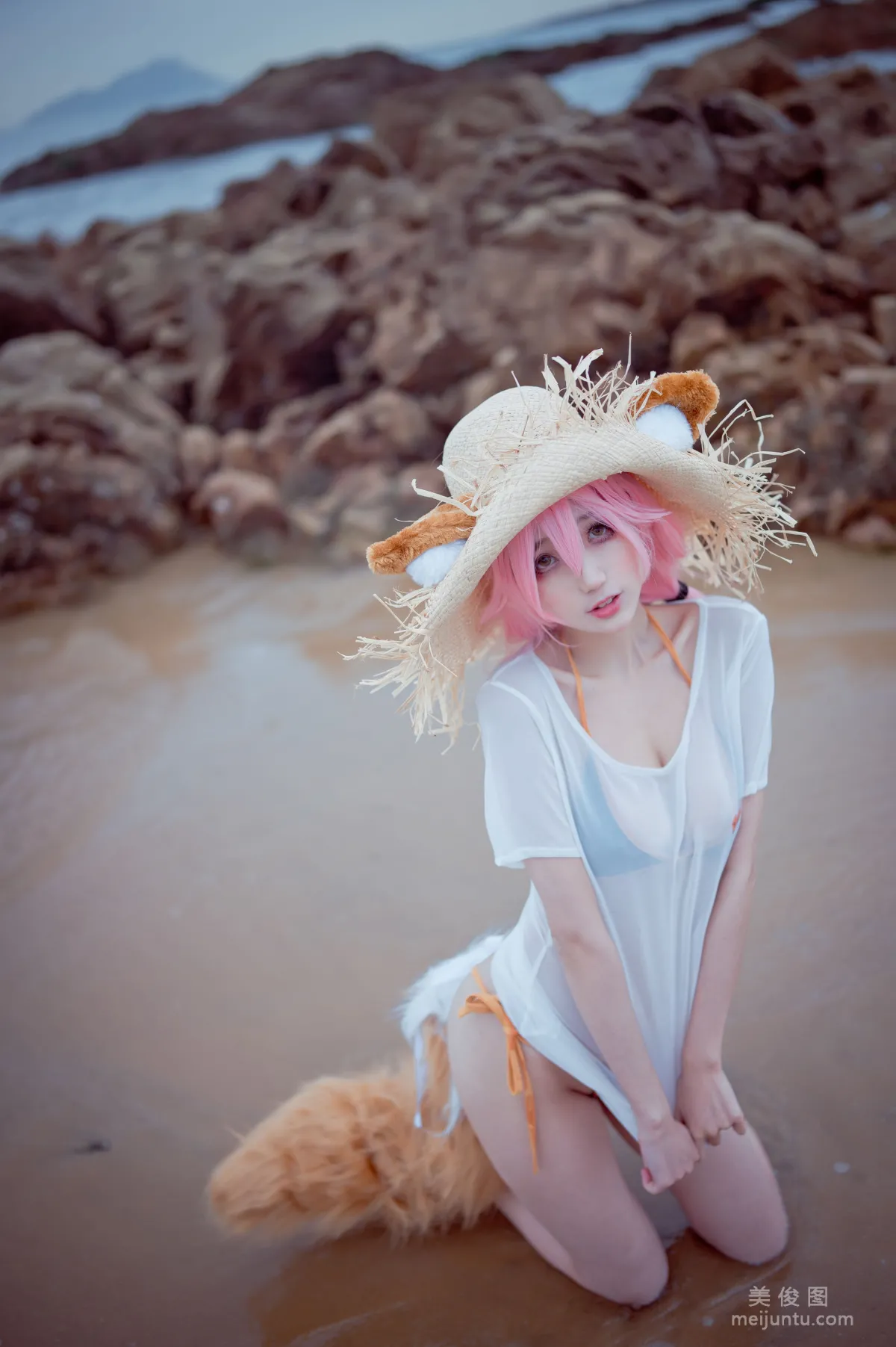 [网红COSER写真] 周叽是可爱兔兔 - 小玉泳装2