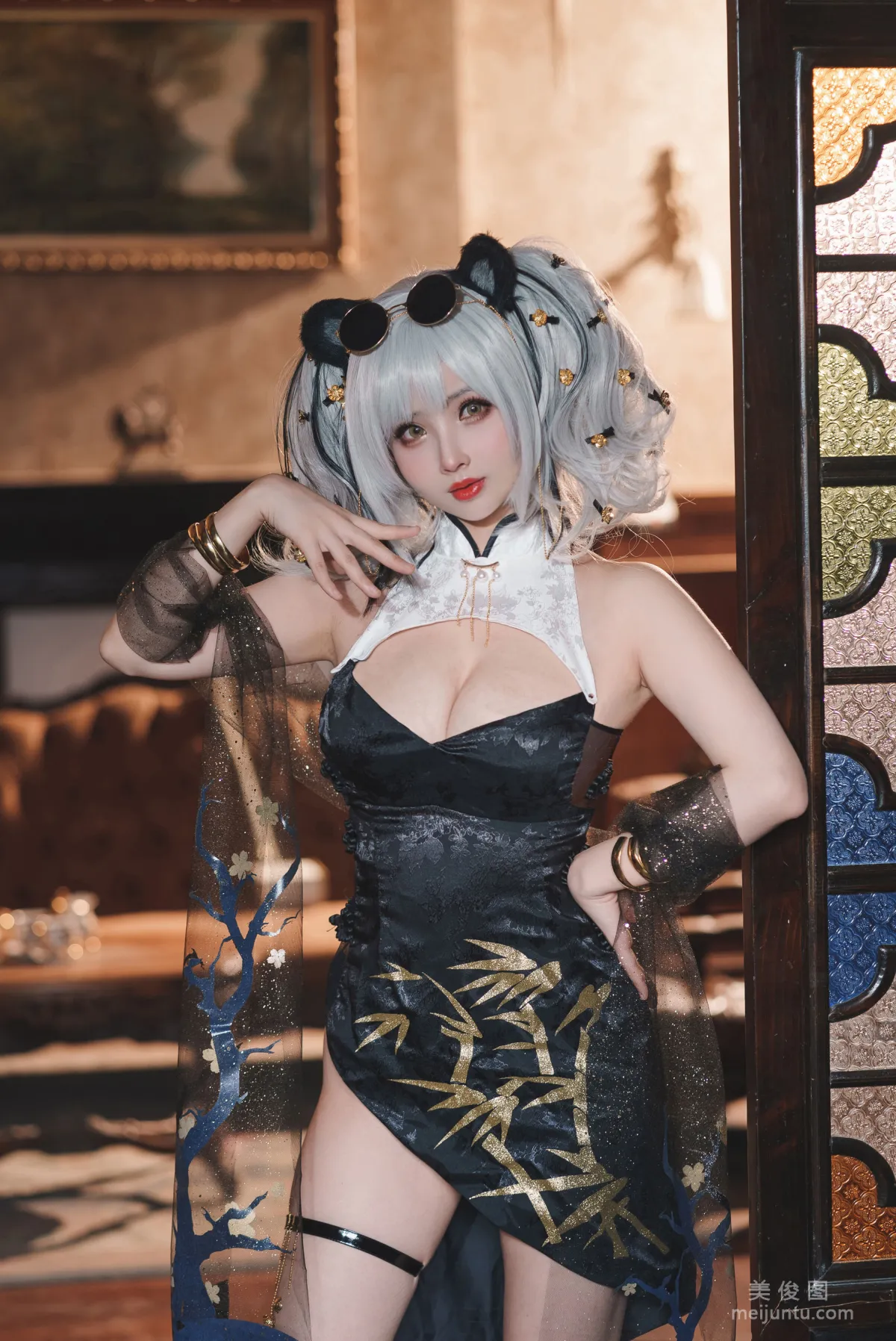 [网红COSER福利写真] rioko凉凉子 - 食铁兽音乐会1