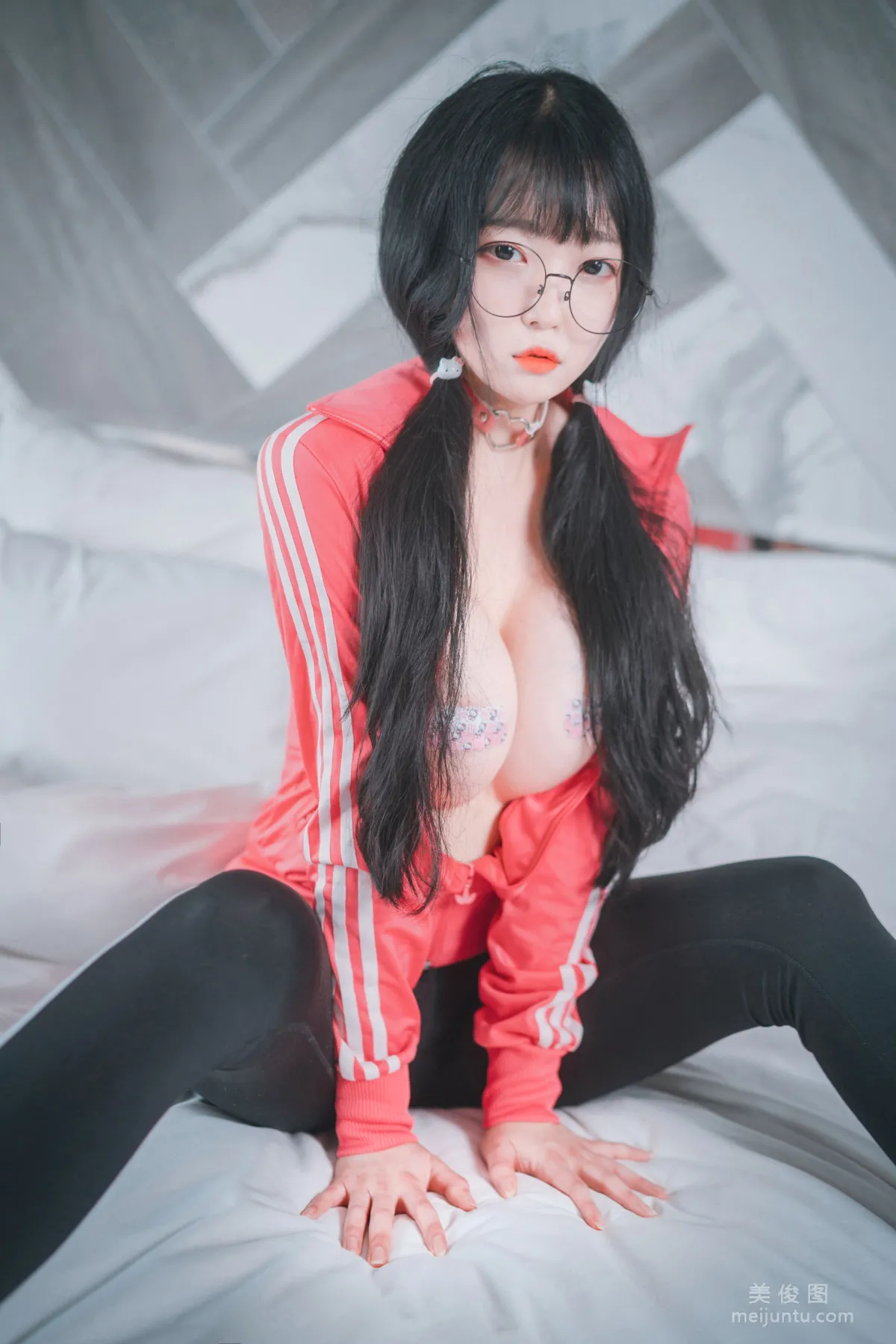 [DJAWA] Aram - Hot Pink Jersey! 寫真套圖 2